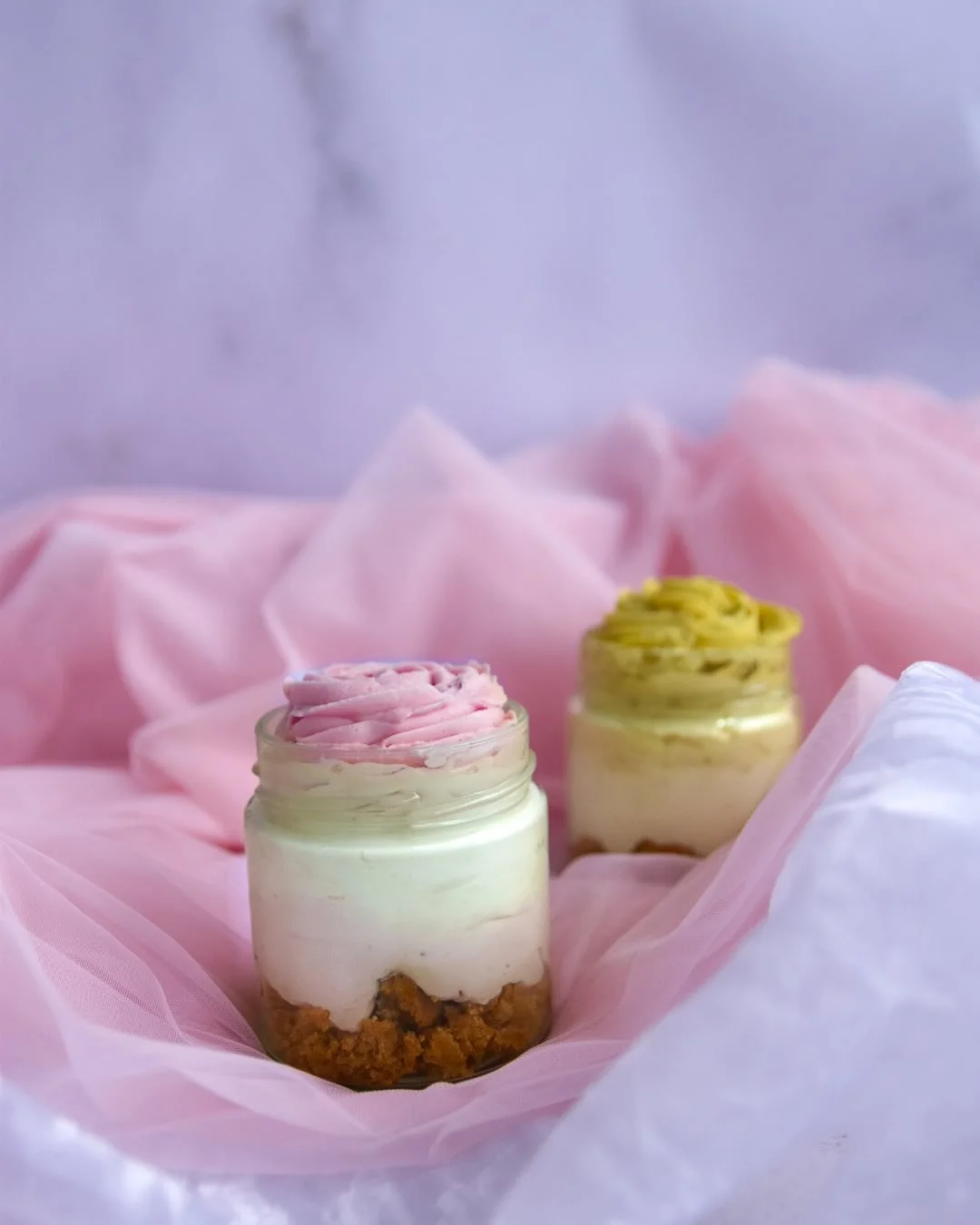 YST&Auml;V&Auml;NP&Auml;IV&Auml; 2025 💕
Mit&auml;p&auml; jos muistaisit rakastasi, perhett&auml;si tai yst&auml;v&auml;&auml;si makealla hetkell&auml; yhdess&auml;? Makusta valmistaa t&auml;n&auml; vuonna yst&auml;v&auml;np&auml;iv&auml;ksi ihania L