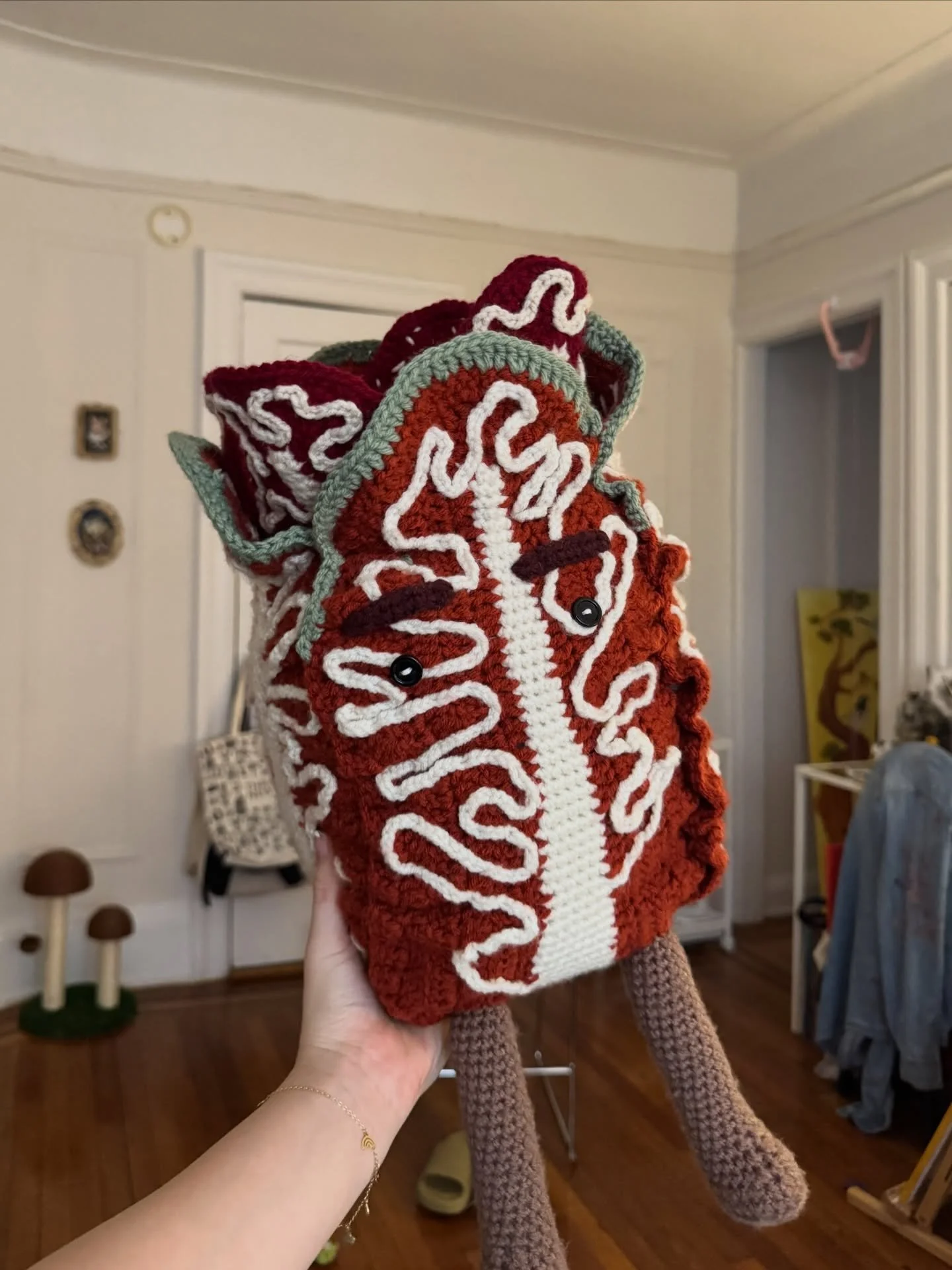 stuff i am proud of making recently, despite the horrors!! 🐸☝️

1. crocheted kimchi. her name is pogi. i might give her a full feature post honestly, look at her she deserves it
2. little coloring sheets&hellip;. (helene.zip club friends are gonna g