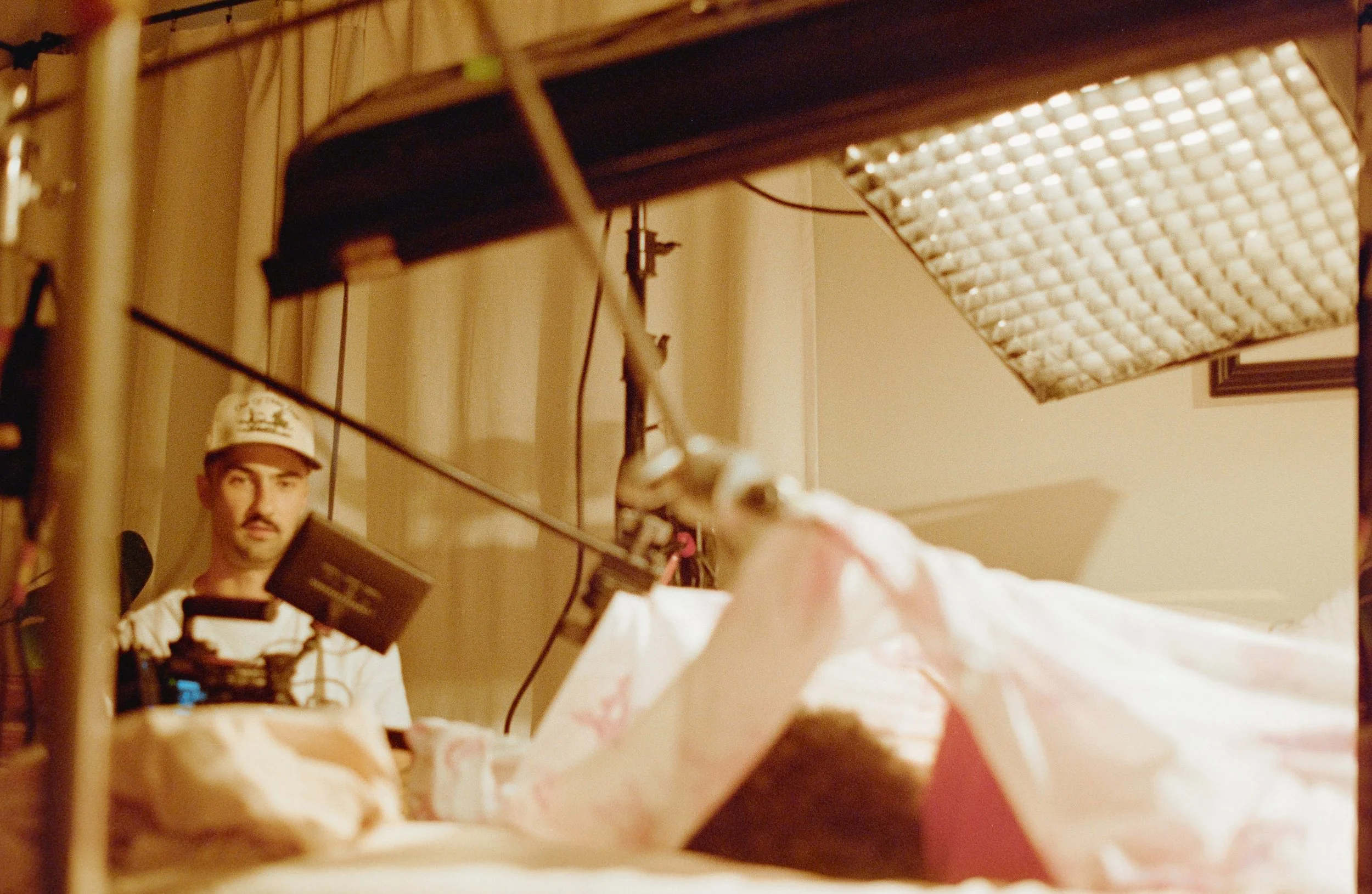 Behind the scenes for Paris Williams' "Alien Luv"