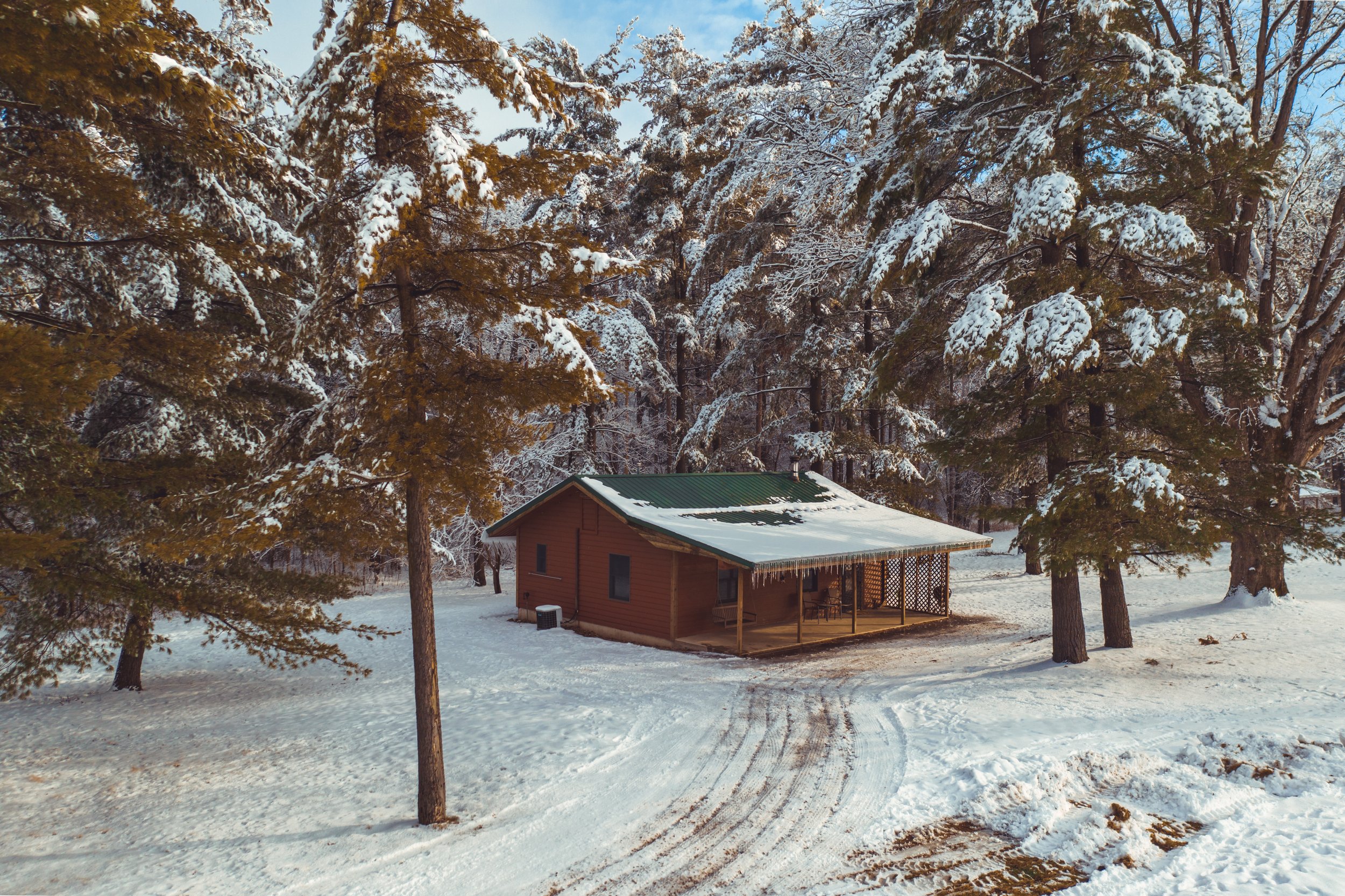 Kishauwau Cabins MKF Photo-34.jpg