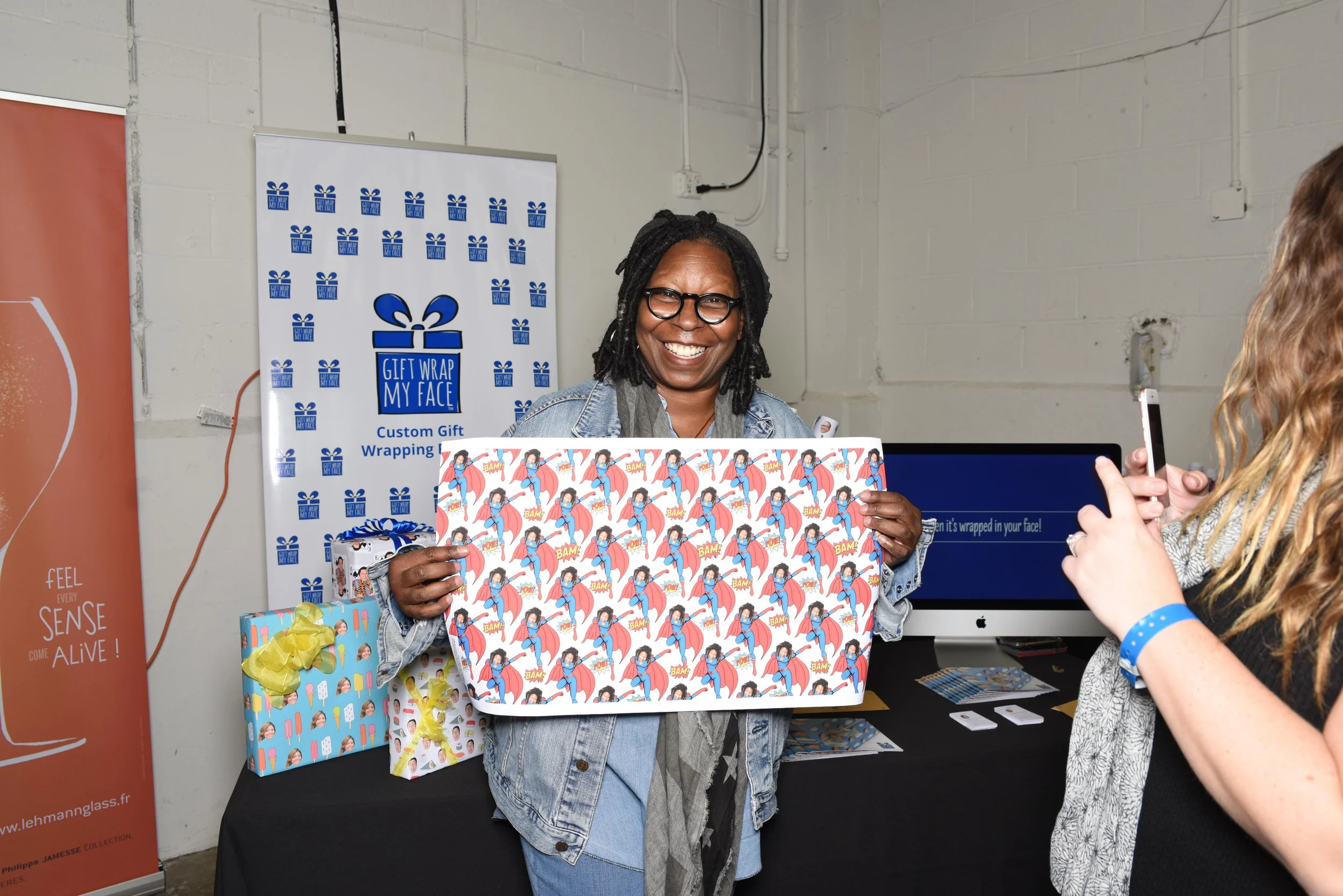 Gift Wrap My Face-211.JPG