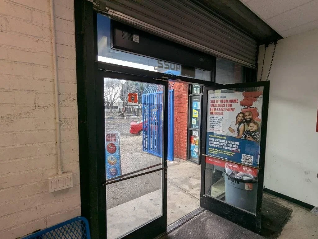 P1P7 LEAD Broadway Coin Laundry (2).jpg