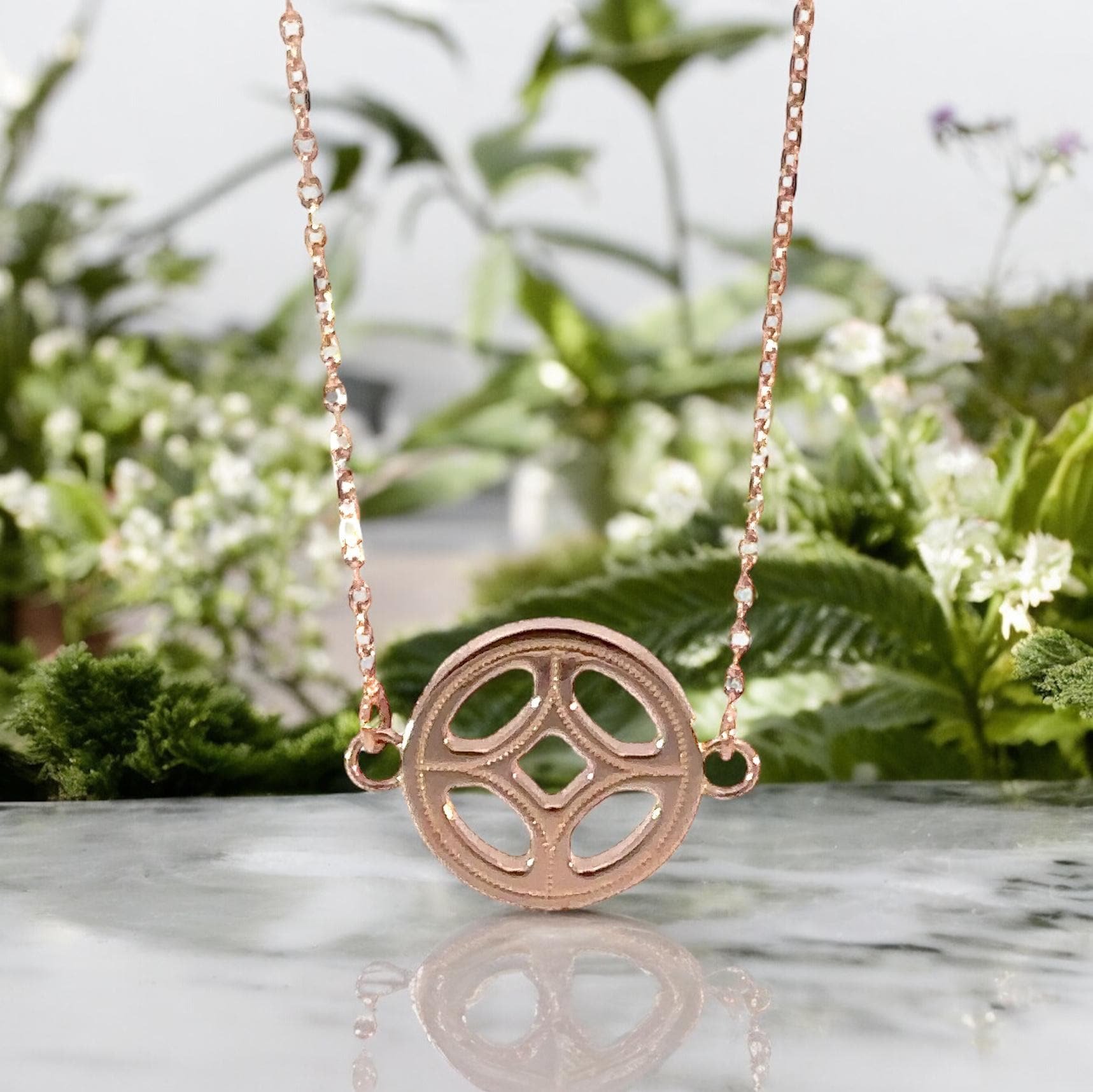 https://i.etsystatic.com/54651936/r/il/6c8cbf/6602702574/il_fullxfull.6602702574_3kv0.jpg