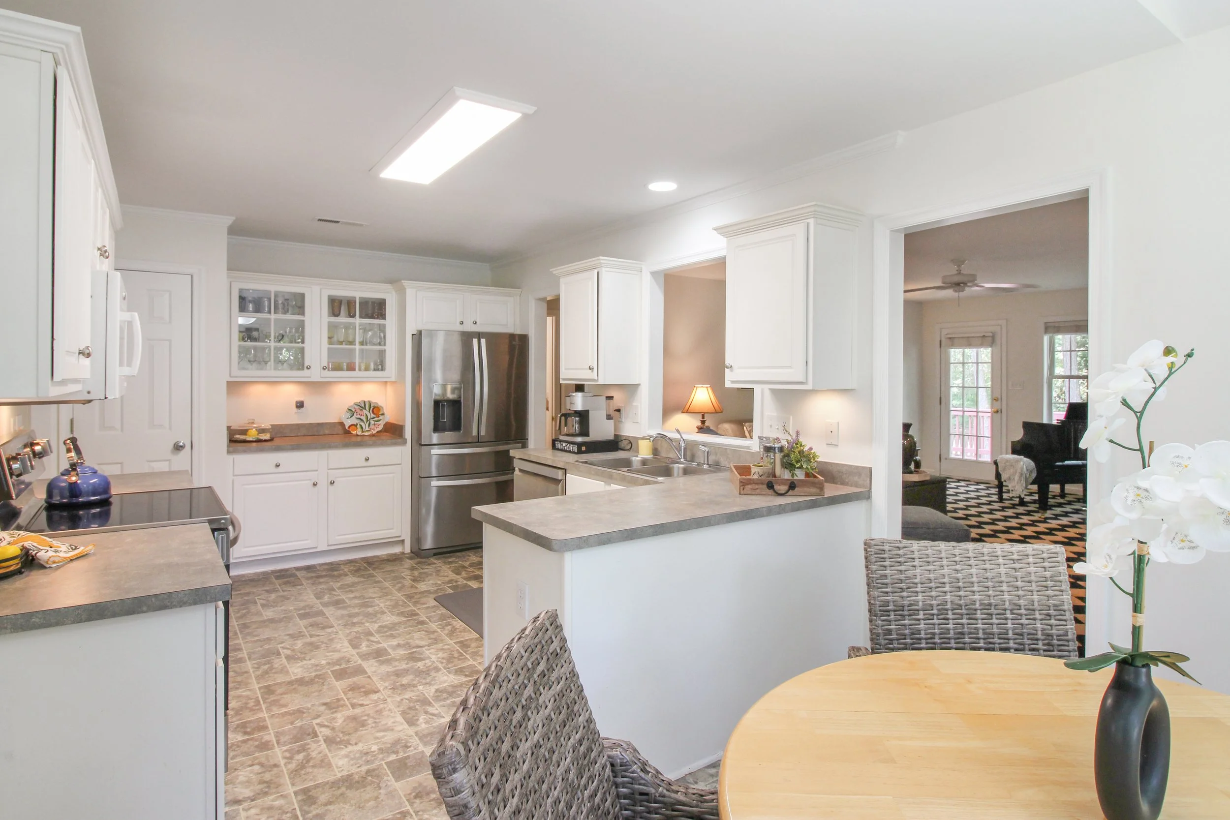 Kitchen - 3.jpg