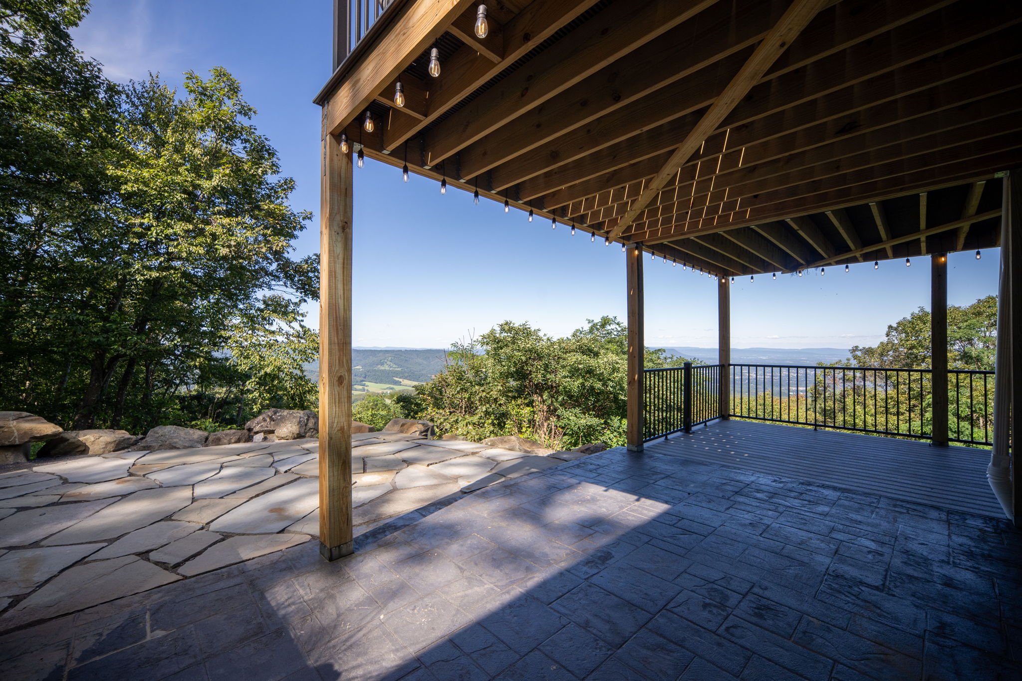 73-web-or-mls-464 Shenandoah Valley Dr exterior-9.jpg