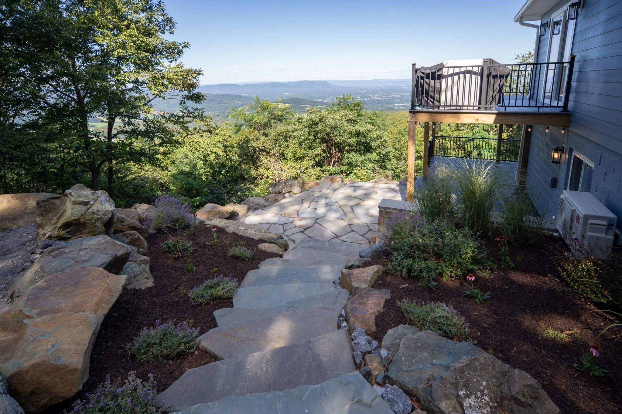 72-web-or-mls-464 Shenandoah Valley Dr exterior-8.jpg