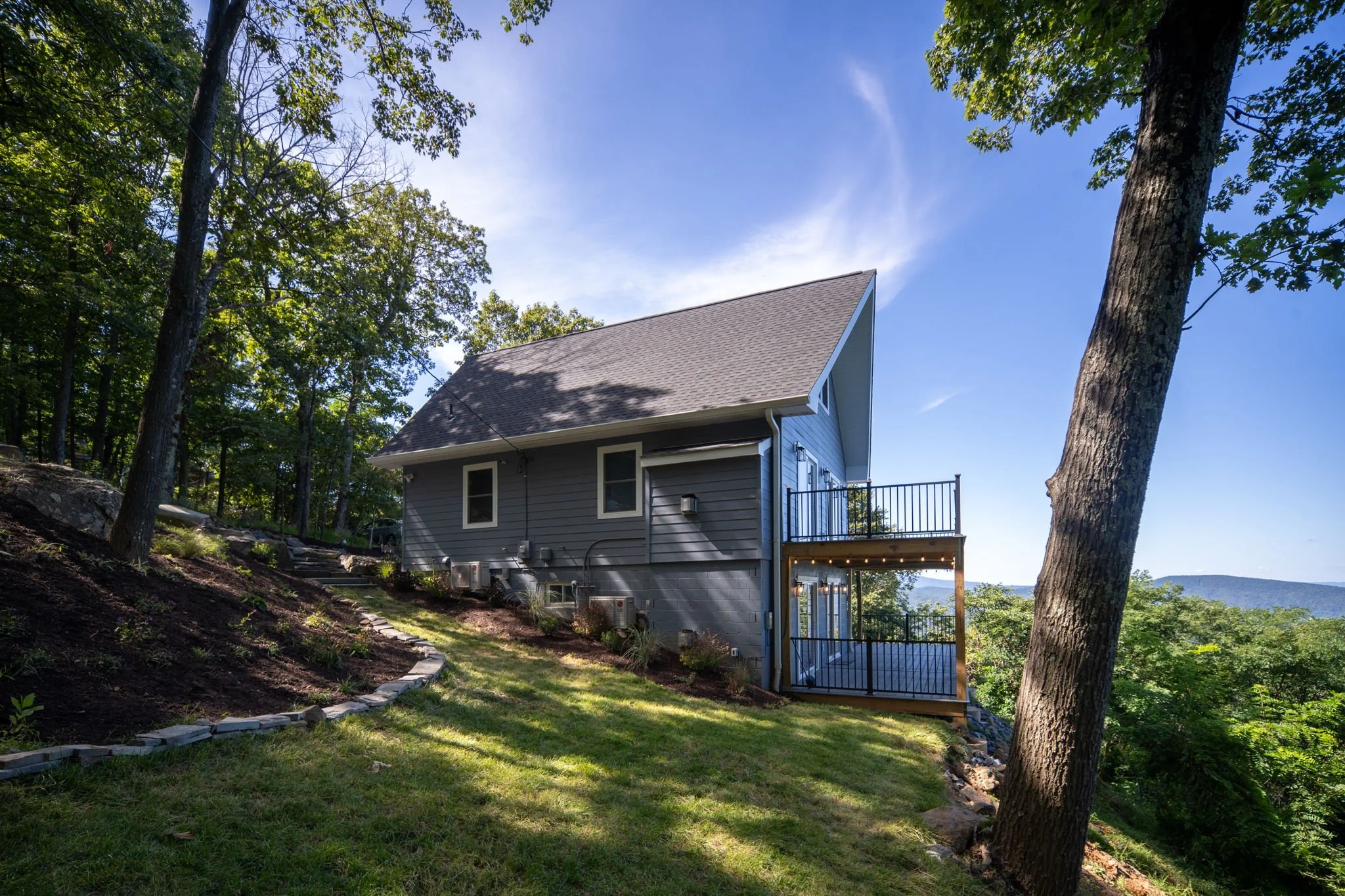 79-web-or-mls-464 Shenandoah Valley Dr exterior-15.jpg