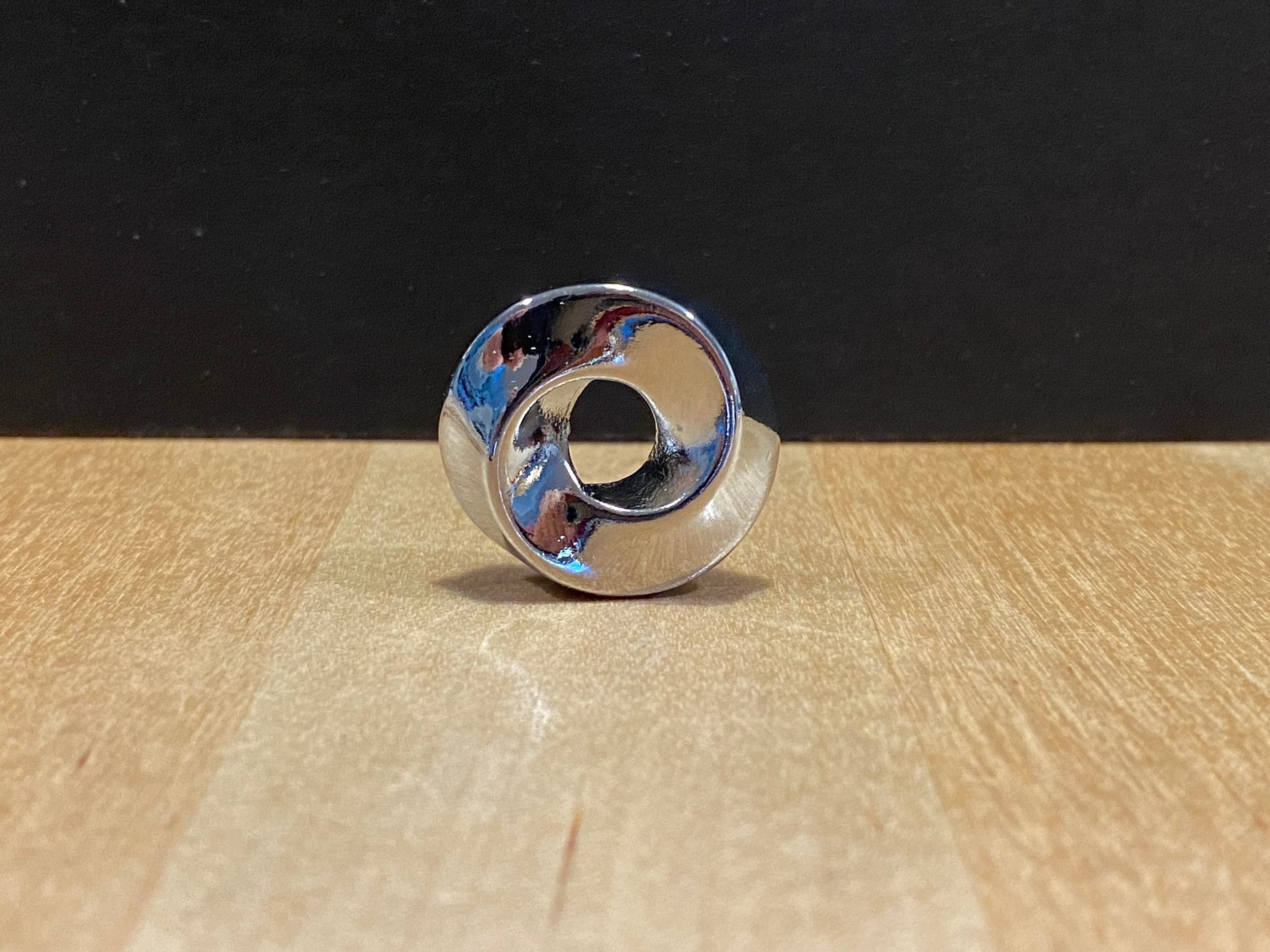 https://i.etsystatic.com/24401708/r/il/f6411b/2732491710/il_fullxfull.2732491710_mxie.jpg