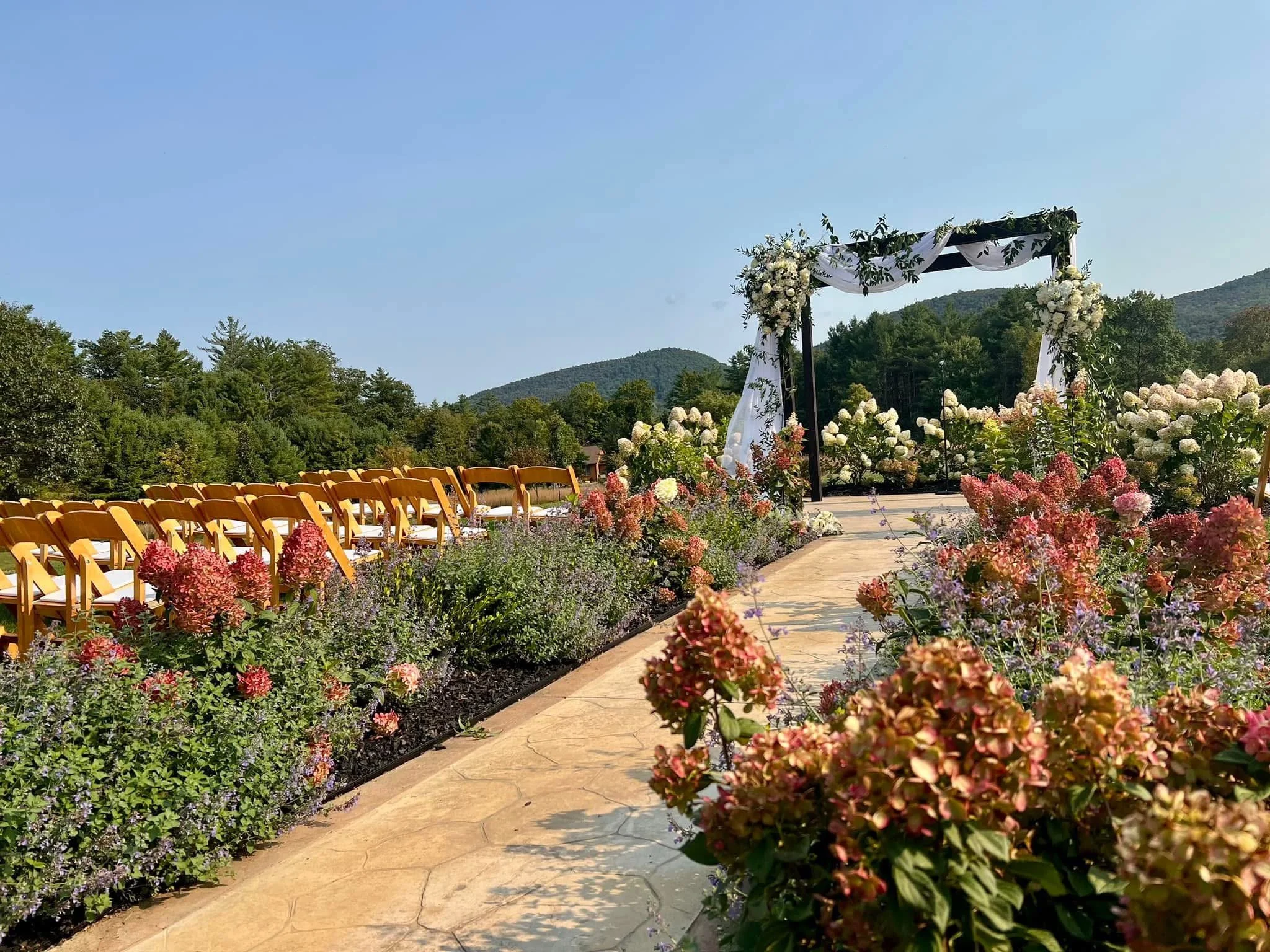 Ceremony no people.JPG