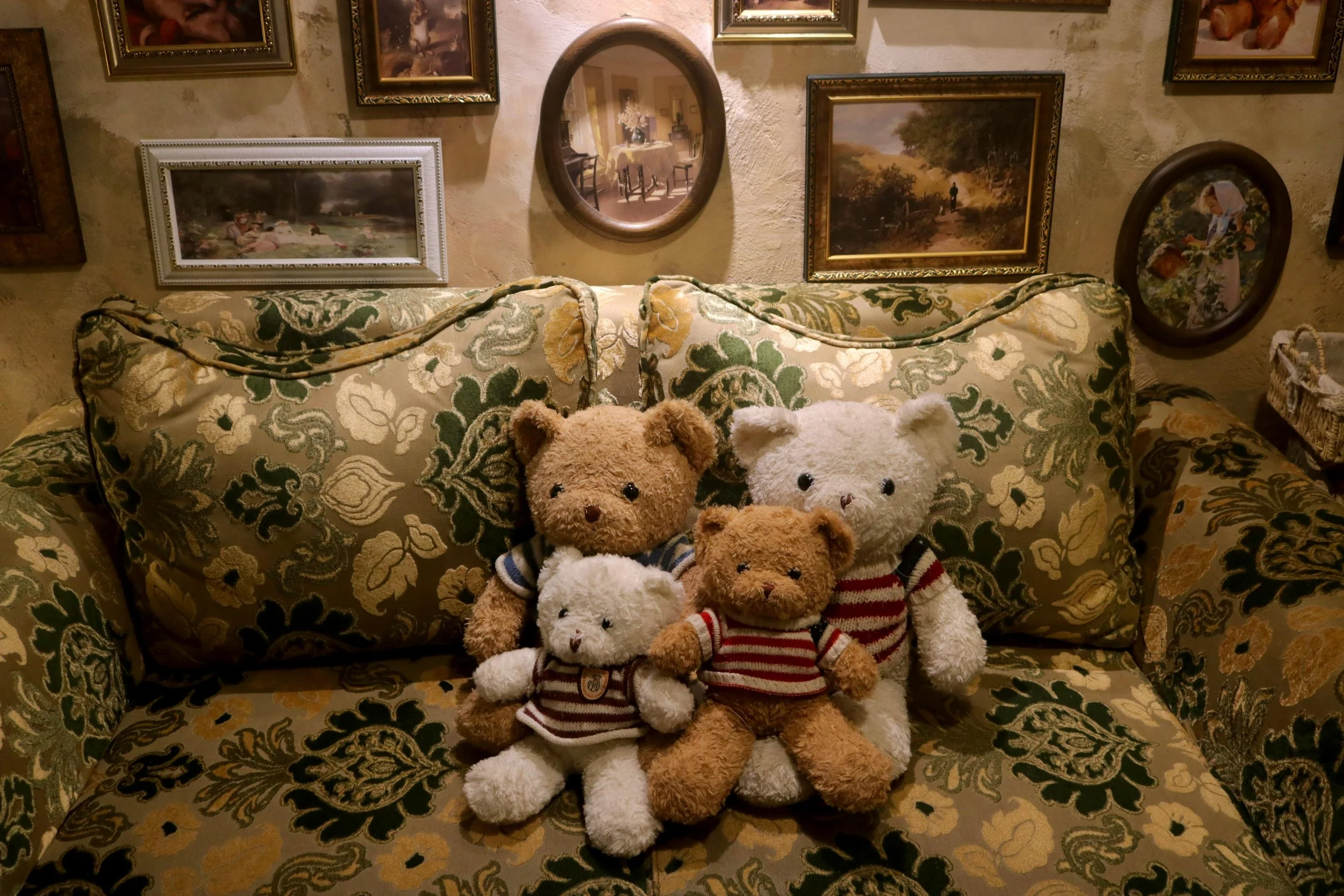 Home, Nostalgia, and Spiritual Values&nbsp;