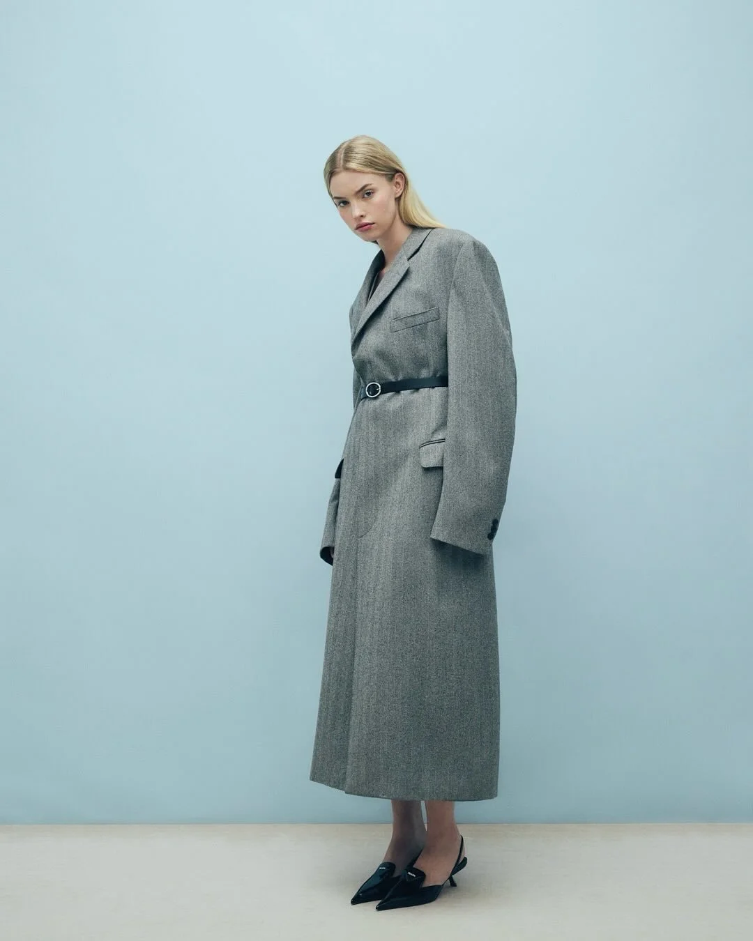 Zoe

Photography: @willrbphoto 
Styling: @sarahtalaj 
Hair + Makeup: @merton_muaremi_makeup 
Model: @zoe.hagger @giant.management