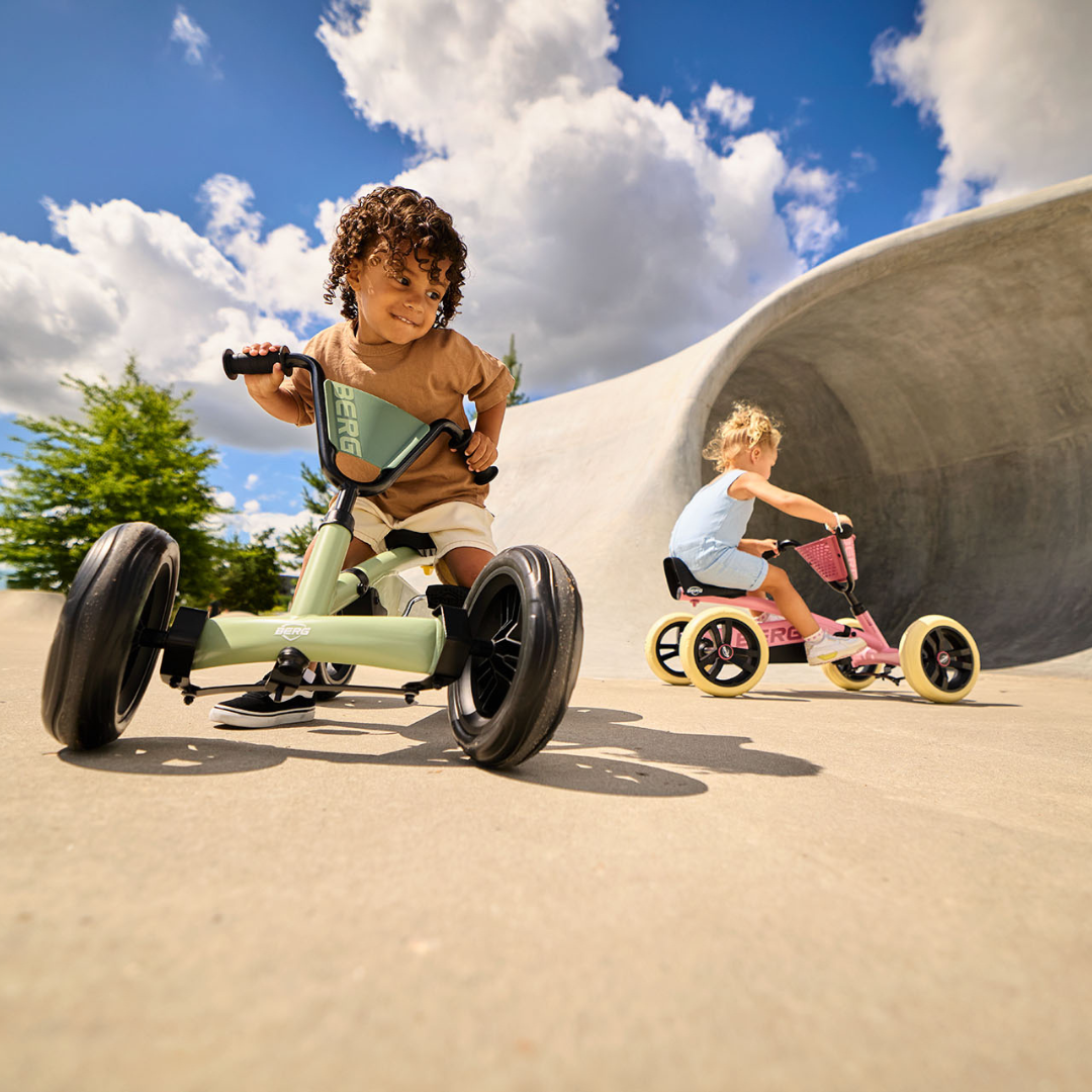 BERG Buzzy Grün_10.png