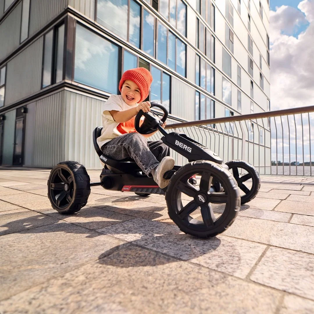 BERG Reppy Rebel Schwarz_12.jpg