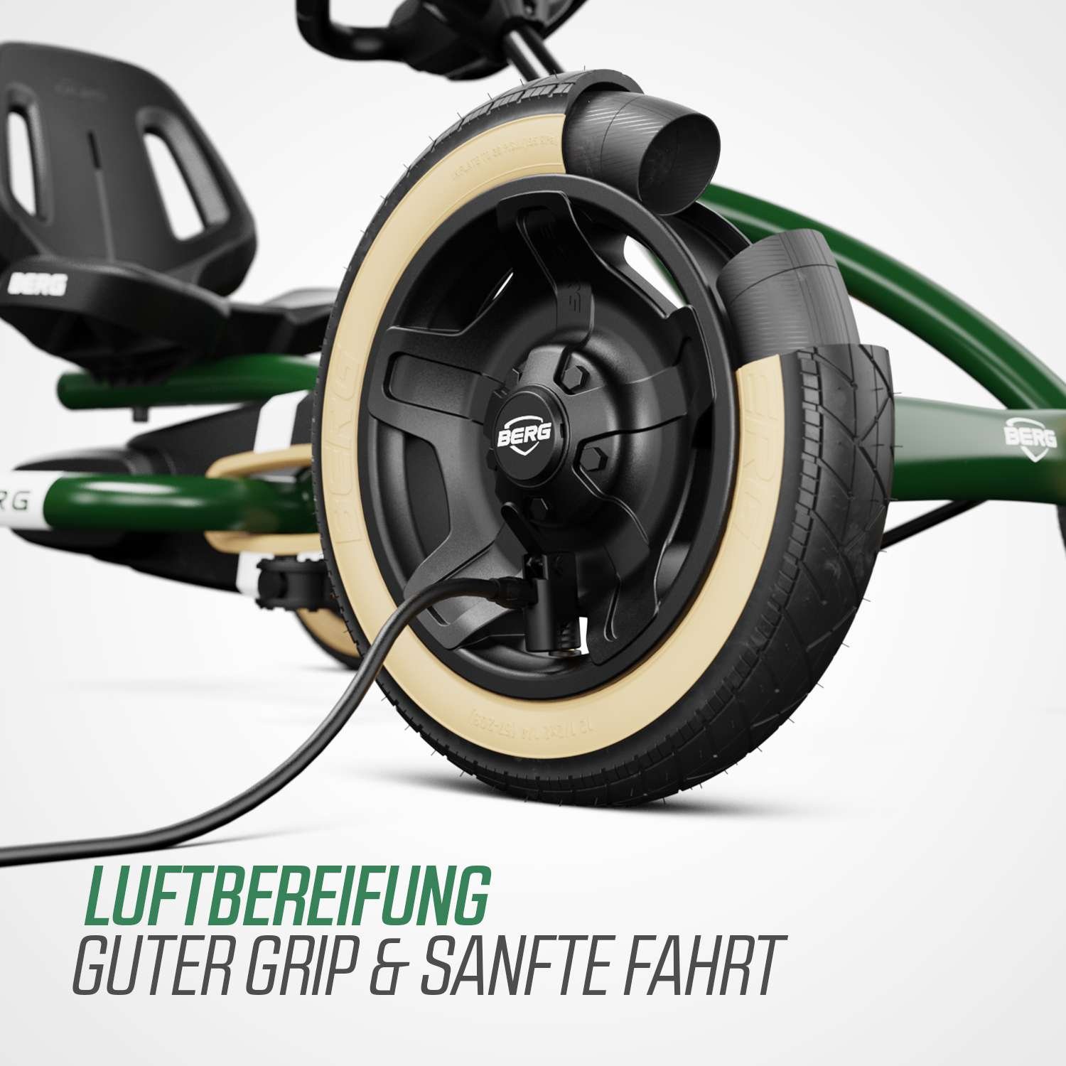 24.20.68.00_8715839101799_BERG Buddy Retro Green_Ecomkit_DE_3.jpeg