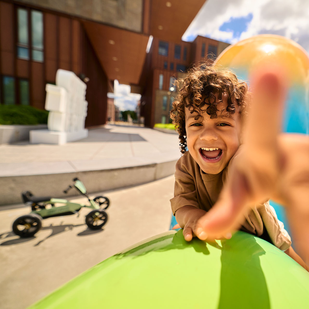 BERG Buzzy Grün_13.png