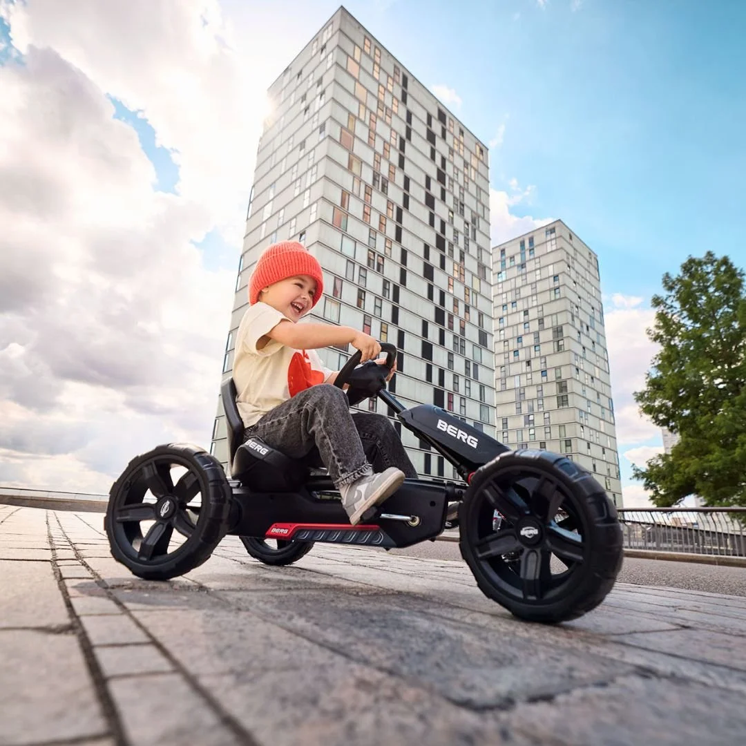 BERG Reppy Rebel Schwarz_13.jpg