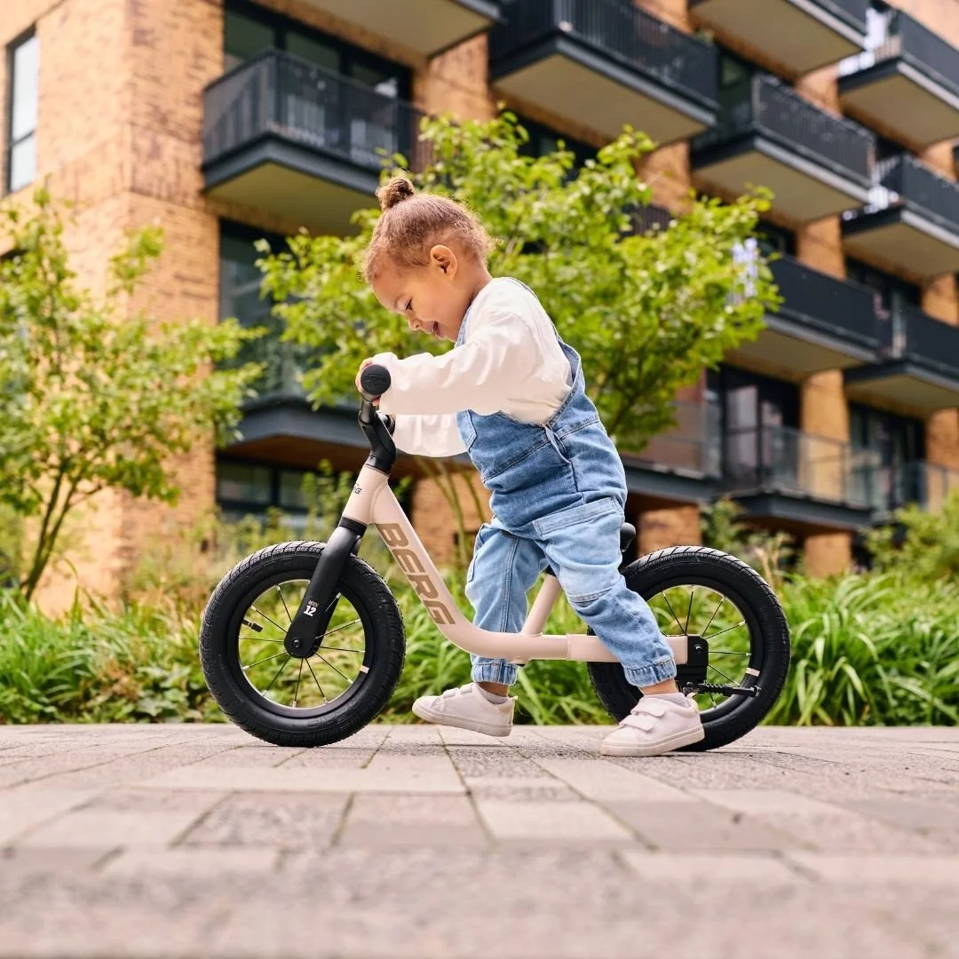 BERG MOOV 12 Radständer_5.jpg