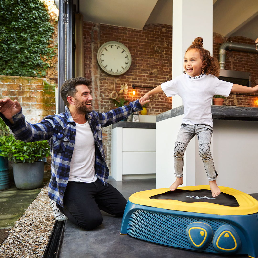 Hoppaa_Klein Kindertrampolin_Bild 10_36.15.10.00.png