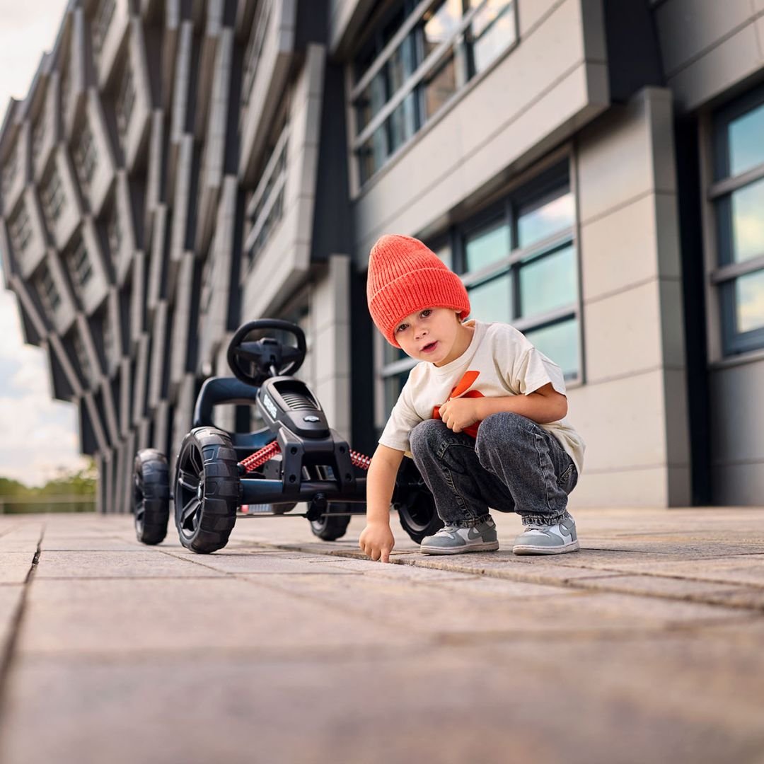 BERG Reppy Rebel Schwarz_18.jpg