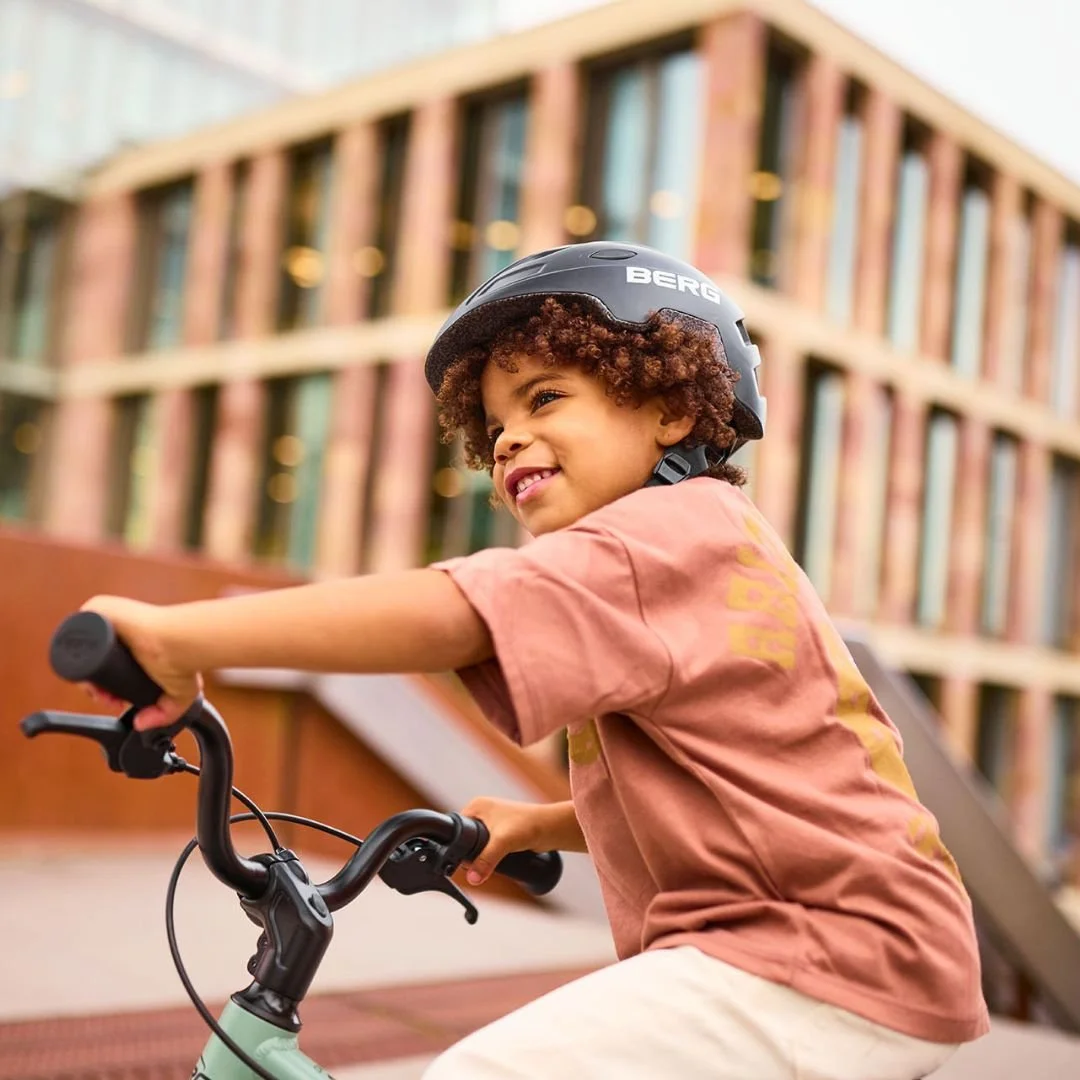 BERG Fahrradhelm M_12.jpg