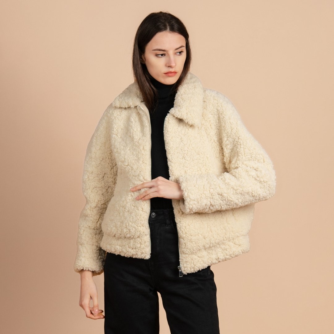 request a presentation by emailing connect@ecicogroup.com to check out our sherpa Jacket collection.

#outerwear #jacket #fashion #fashionstyle #autumnstyle #coat #fashionlook