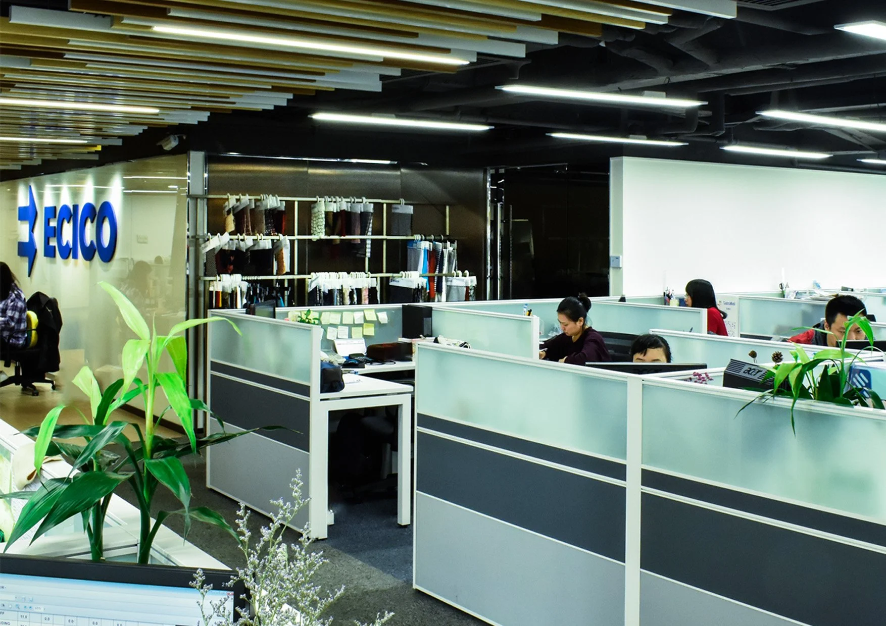 From Creative Spark to Products in Store: How Garment Manufacturing Works at ECICO Group