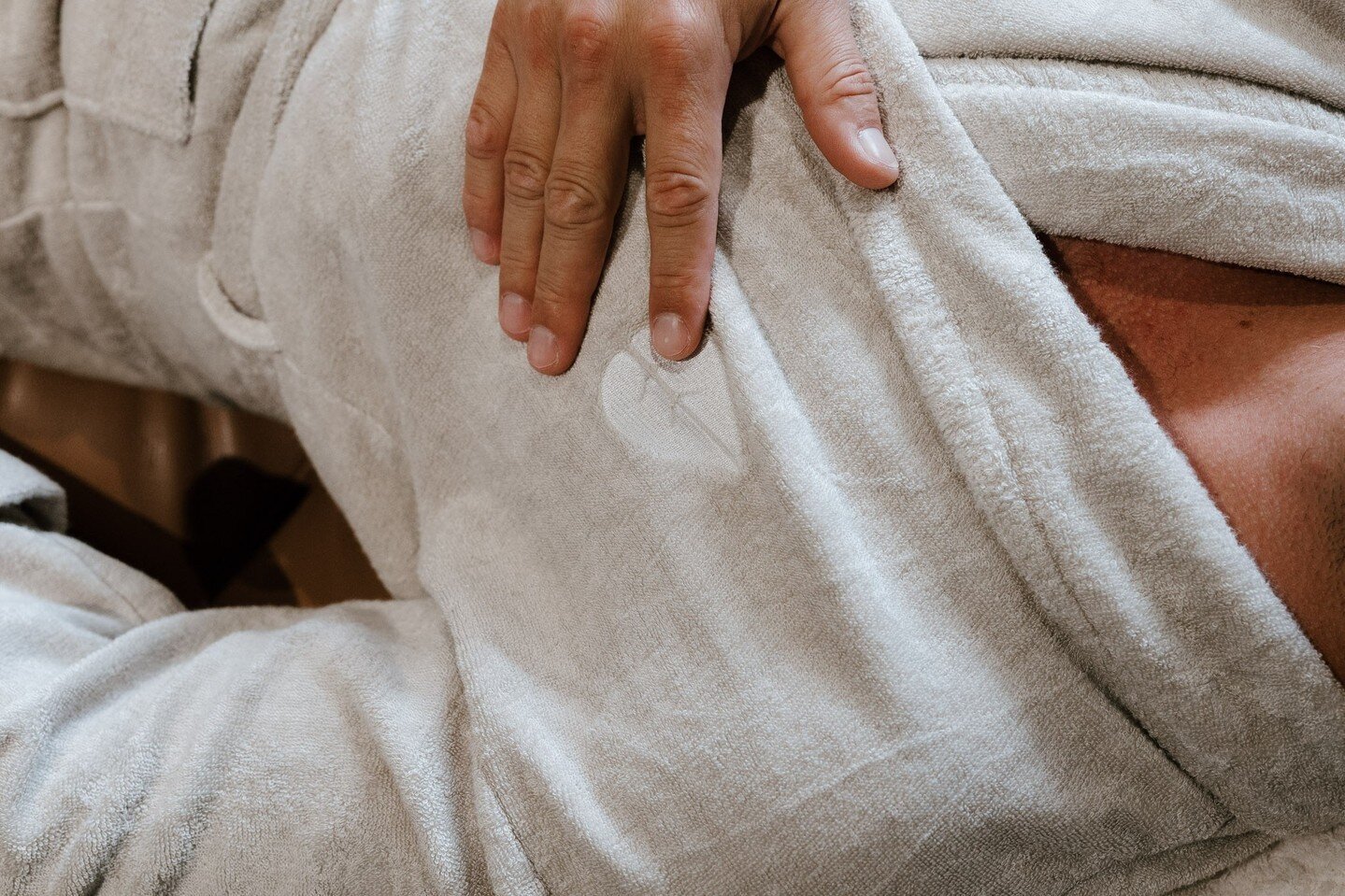 The Indah Robe Experience ~ Arrive 10 minutes prior to your treatment to allow your time to unwind and change into the robe experience. Enjoy your moment to yourself #indahdayspa