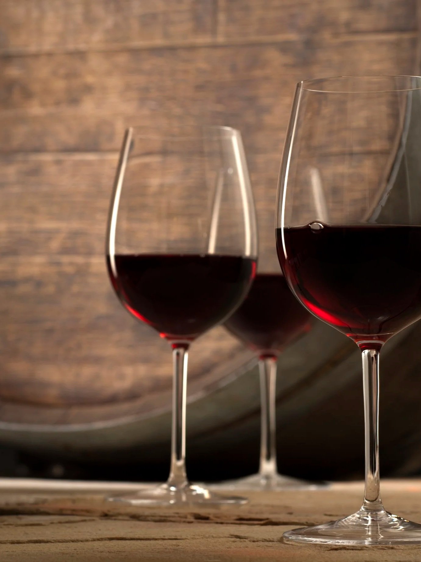 Wine-in-Cellar-000023628030_Large.jpg