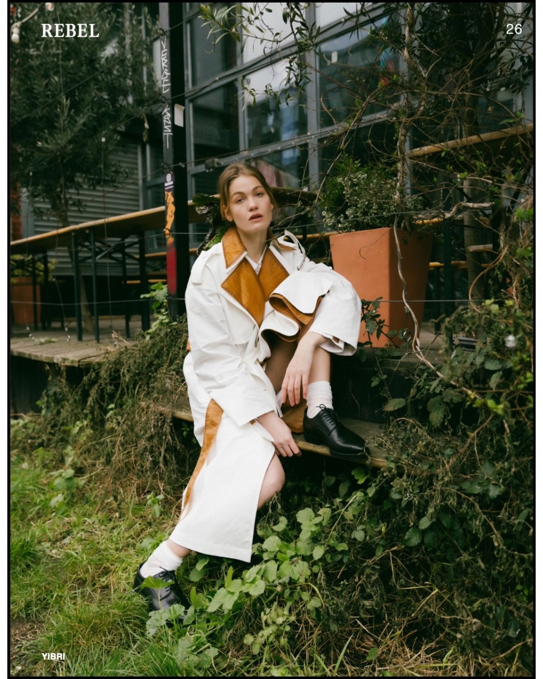 Verdant Forms (Part IV) 🥕🥬🌶️ Editorial I shot in 2025, part of which was published in&nbsp;@rebel.mag&nbsp;✨

Photography, direction &amp; retouch:&nbsp;@daria_szotek
Model:&nbsp;@zangmotheoret
Makeup:&nbsp;@makeupbygargi
Designer &amp; Stylist:&n