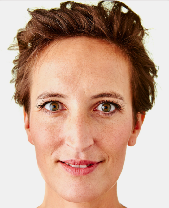 I denne episode kan du opleve den prisvindende mezzo-sopran Stina Schmidt fra Opsang.