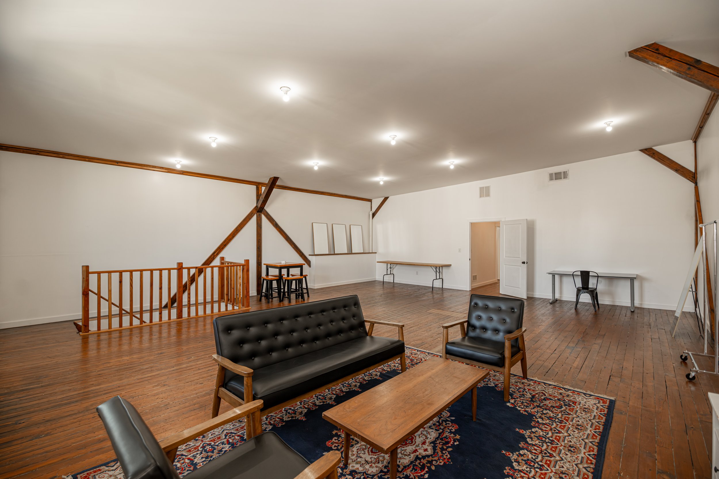 Groomsmen Suite