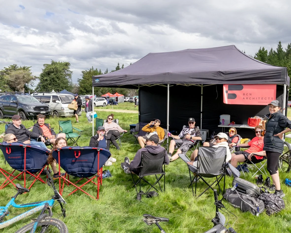 Absolutely PARKED! 🚲💨

At the Workride 6 Hour Blast, your team gets its own space to set up camp between laps, so bring the support crew, chuck up a chill zone and make yourselves at home.

Perfect for your bike station, food station, spare gear&he