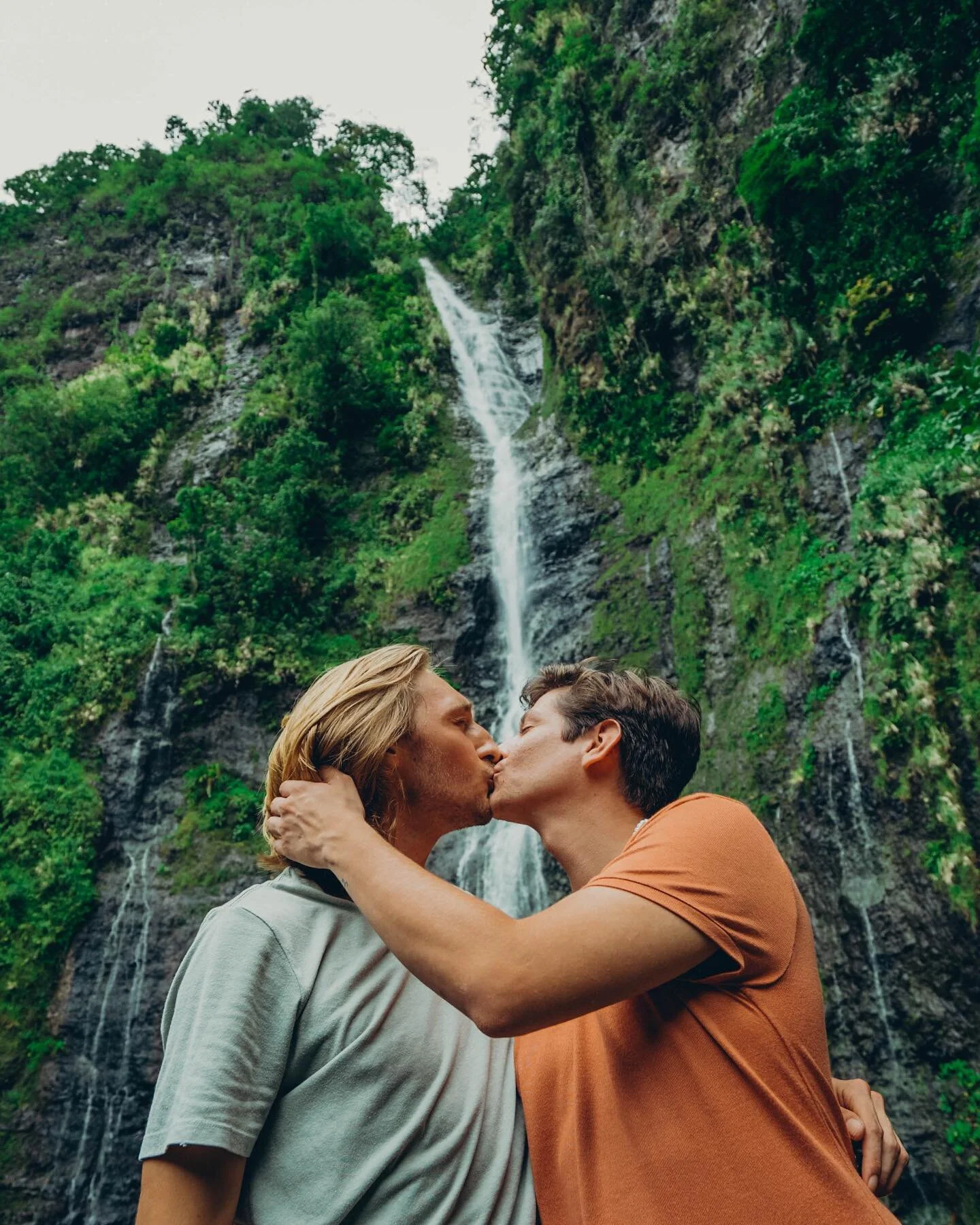 the falls here are incredible ✨💚