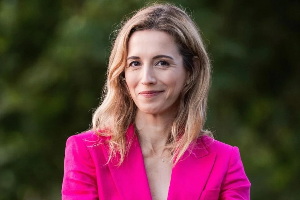 It's not love, actually: Healthy vs unhealthy relationship habits and how to spot them at Christmas
   Belfast Telegraph   