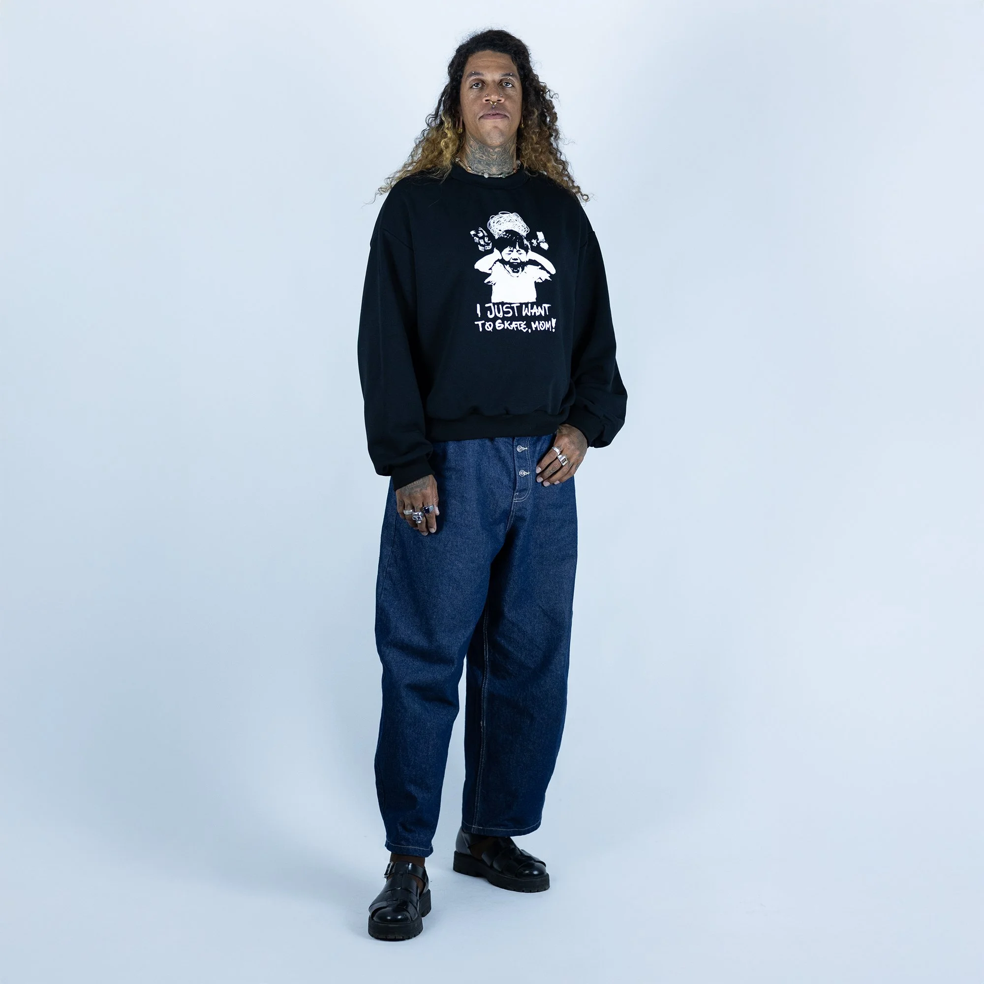 black longsleeve2.jpg
