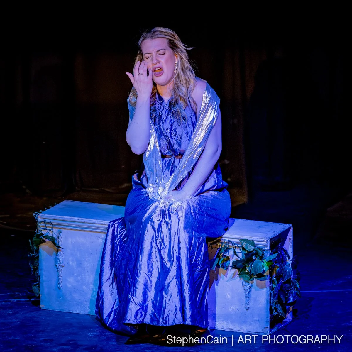 Eve Marie as Pamina