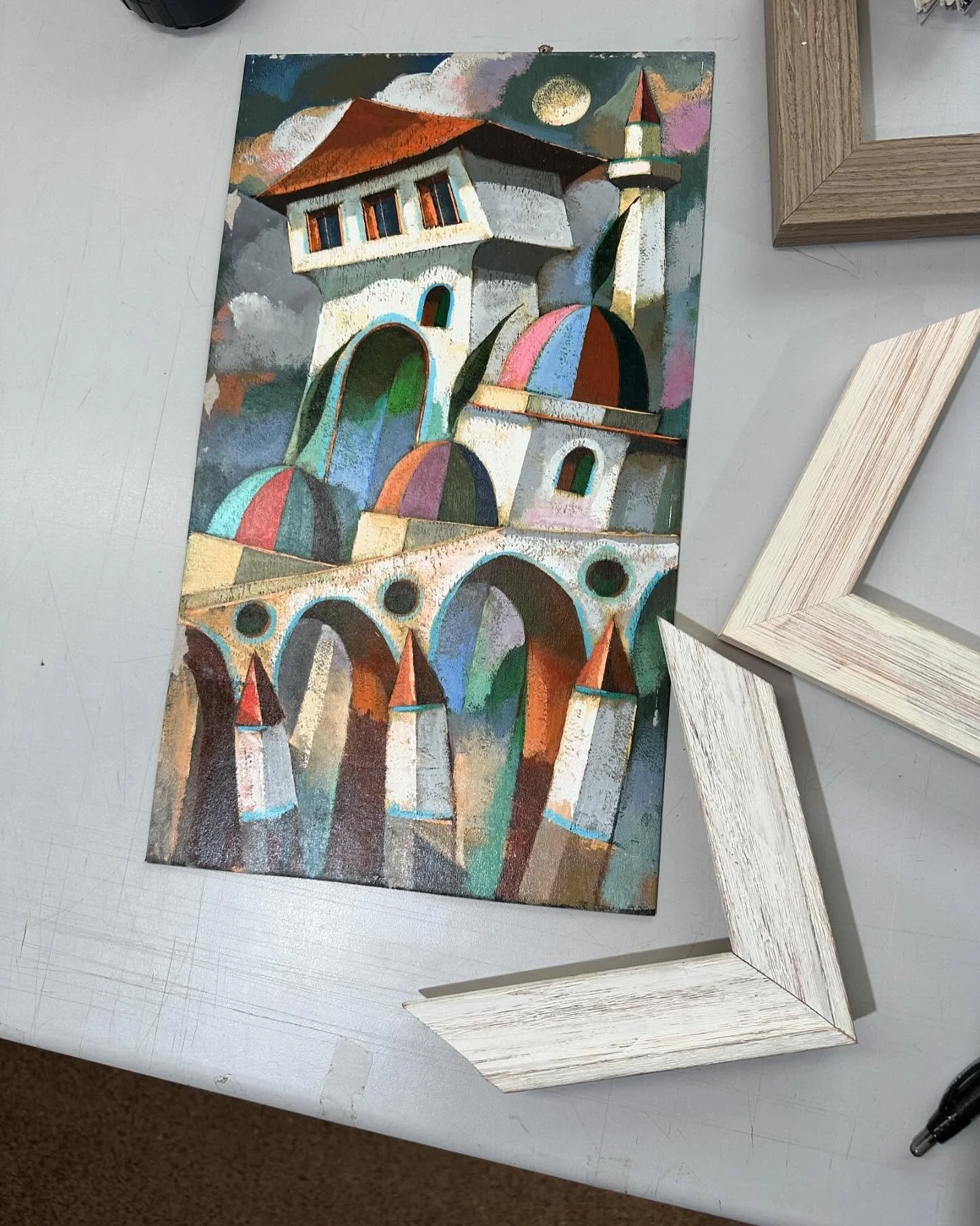 Another successful refresh with this gorgeous moulding.