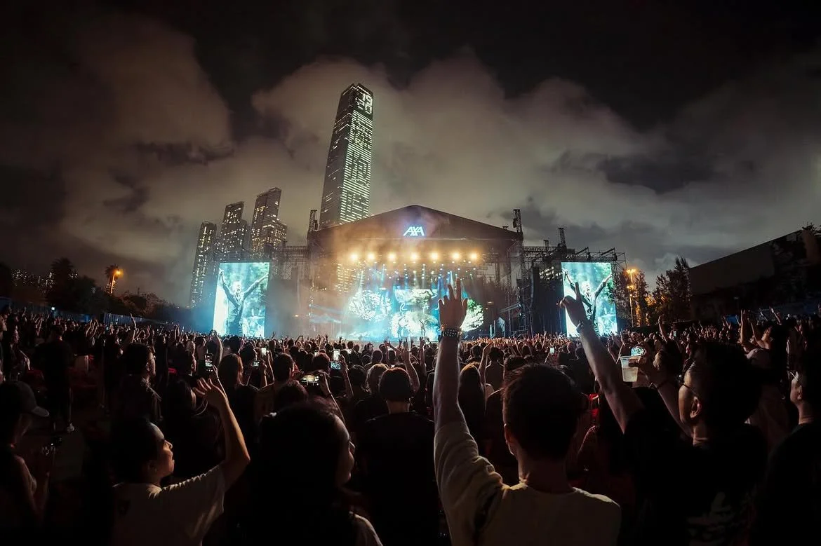 《Suede The Antidepressants Tour in Hong Kong》圓滿舉行！無論係對Suede嘅熾熱期待，定係足以掀動舞台嘅歡呼，震耳欲聾嘅大合唱，都一一定格於此！意猶 (2).jpg