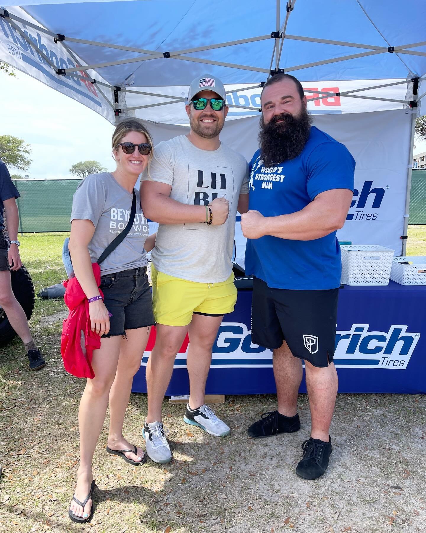 So much fun this year at @theworldsstrongestman !!
We got to meet @bobby_thompson_prostrongman and see @mitchellhooper in action! These men are 💪🏽😳
@bfullerton5