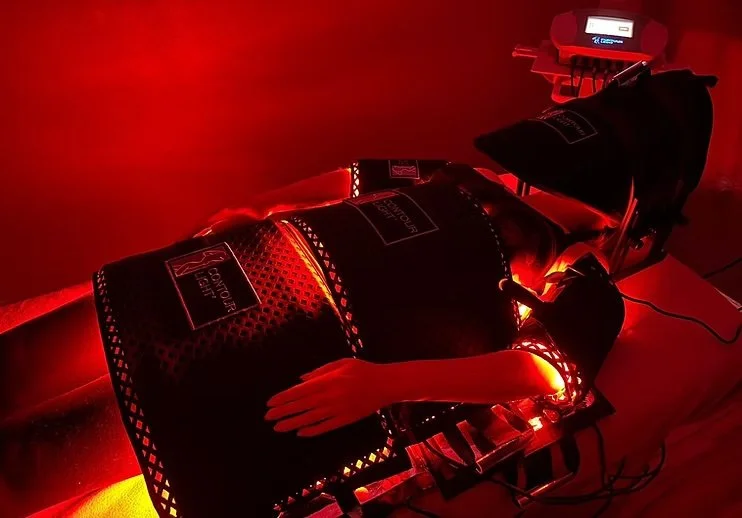 The Latest Benefits of Red Light Therapy for Weight Loss and Overall Health