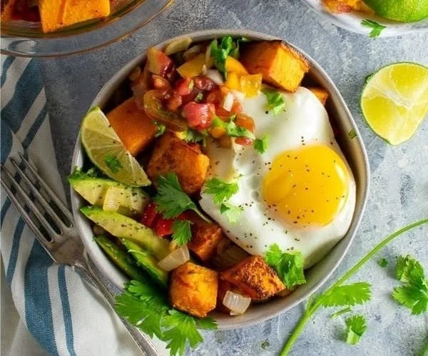 Fresh &amp; Flavorful Bowl