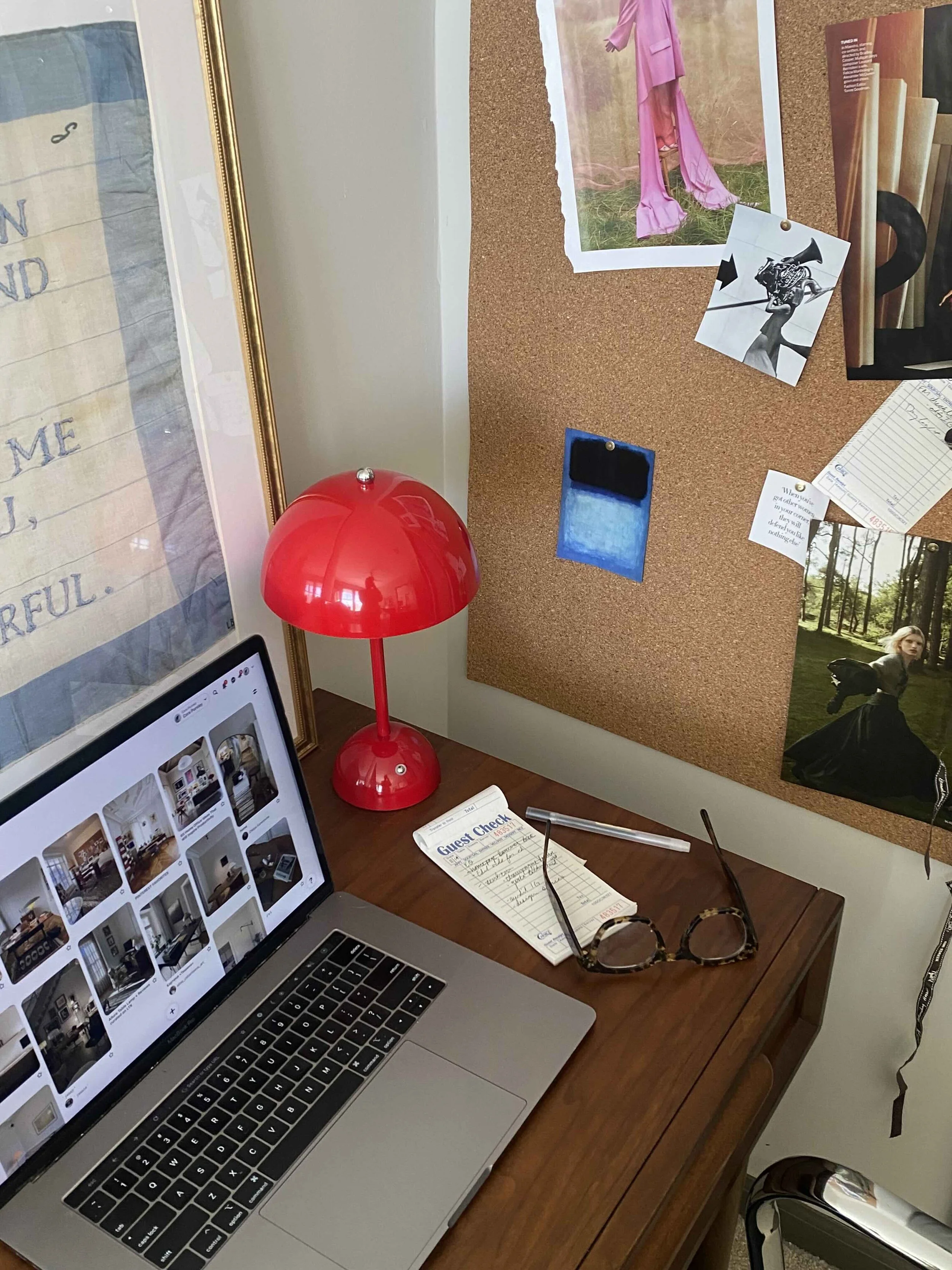 Signs It’s Time to Rebrand: How to Know When Your Brand Is Holding You Back