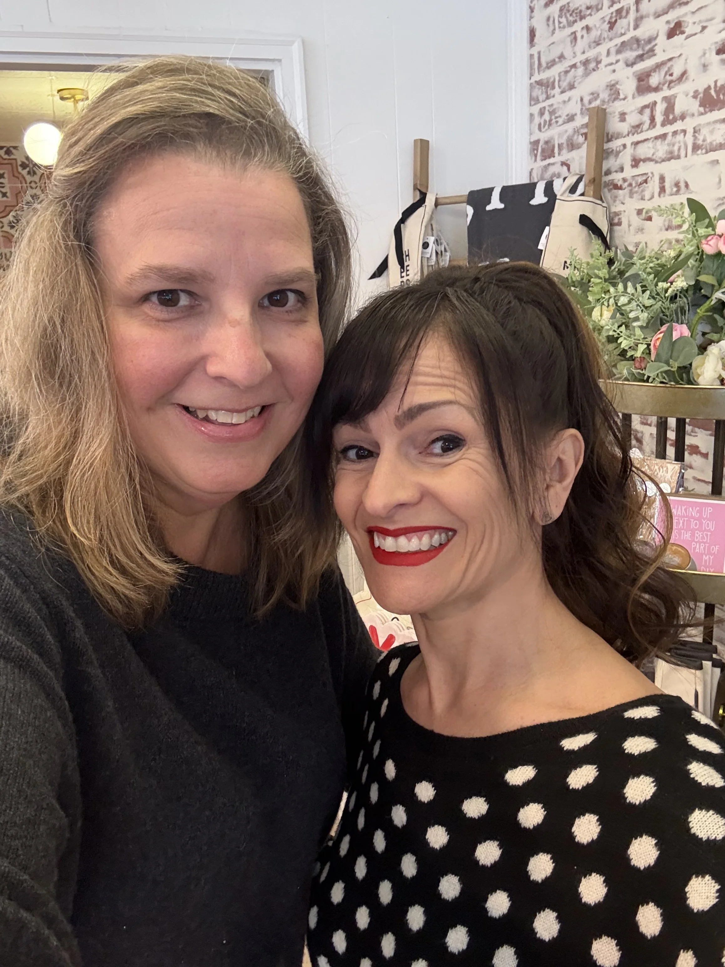 FUNCY DECOR team at a pop-up event.