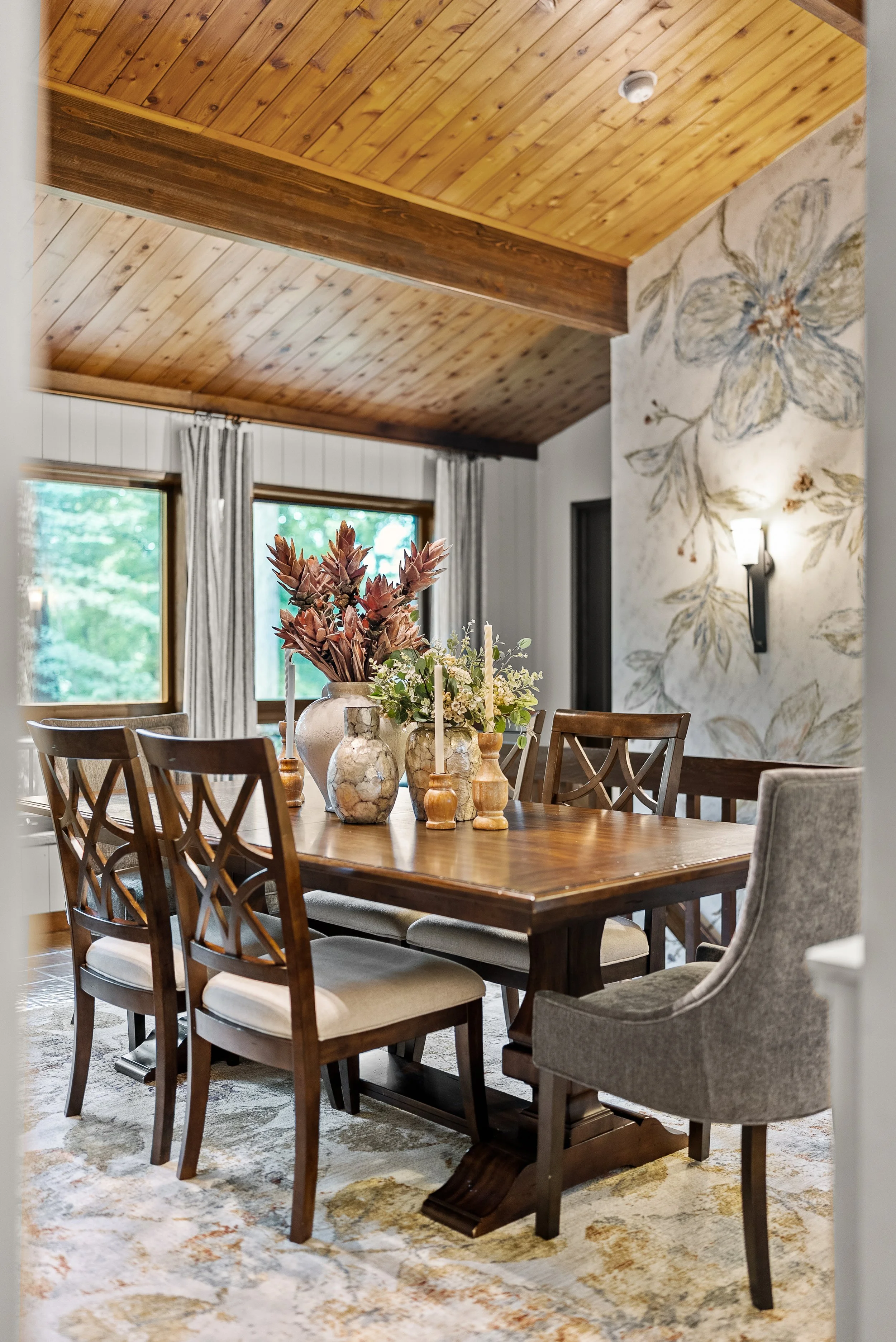 Mid-Century Dining Room interior decorated by FUNCY DECOR.