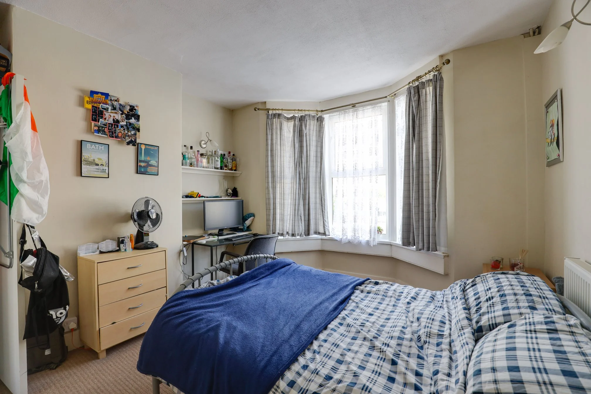 24LorneGF bedroom.jpg