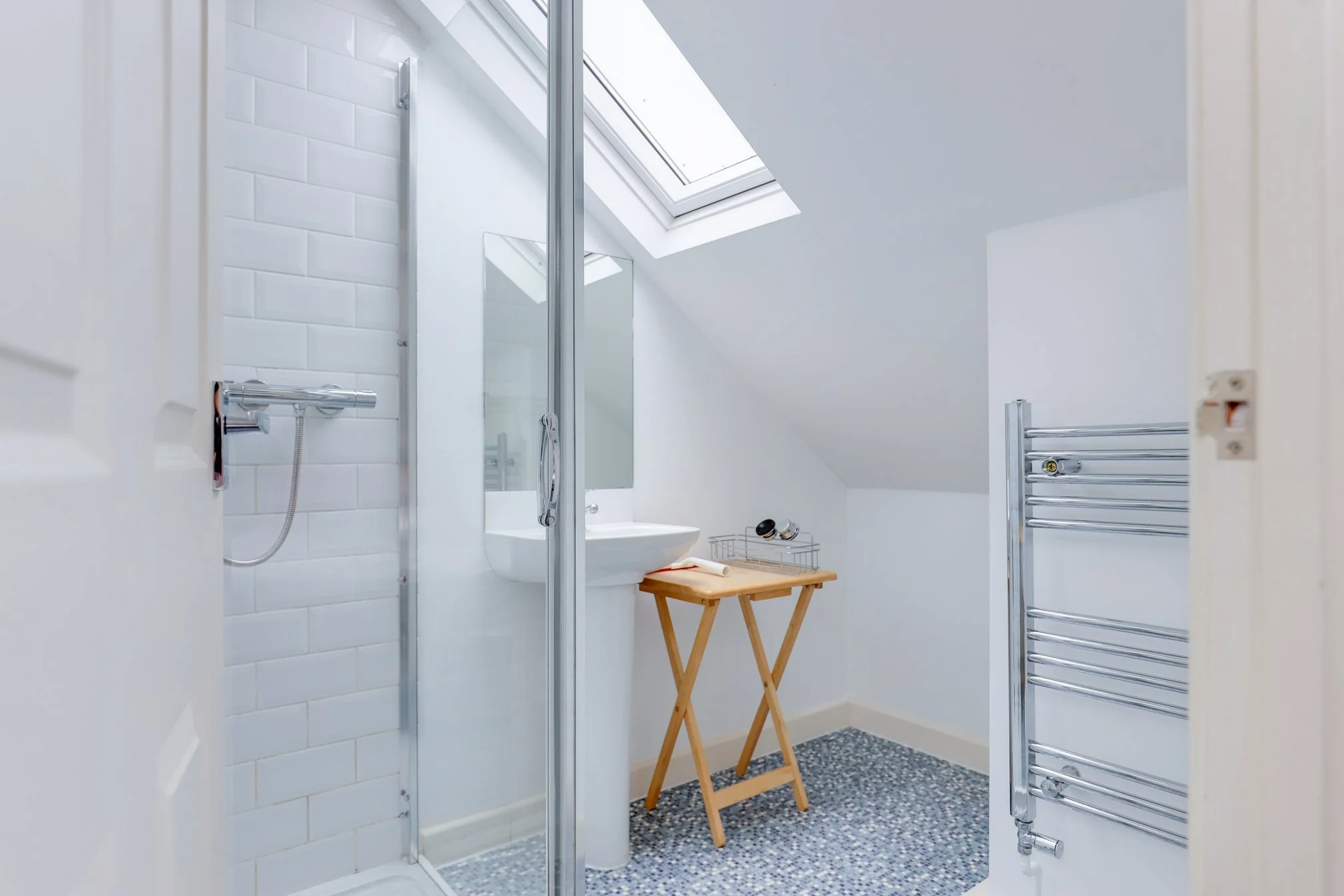 17RingwoodTop floor shower rooom.jpg