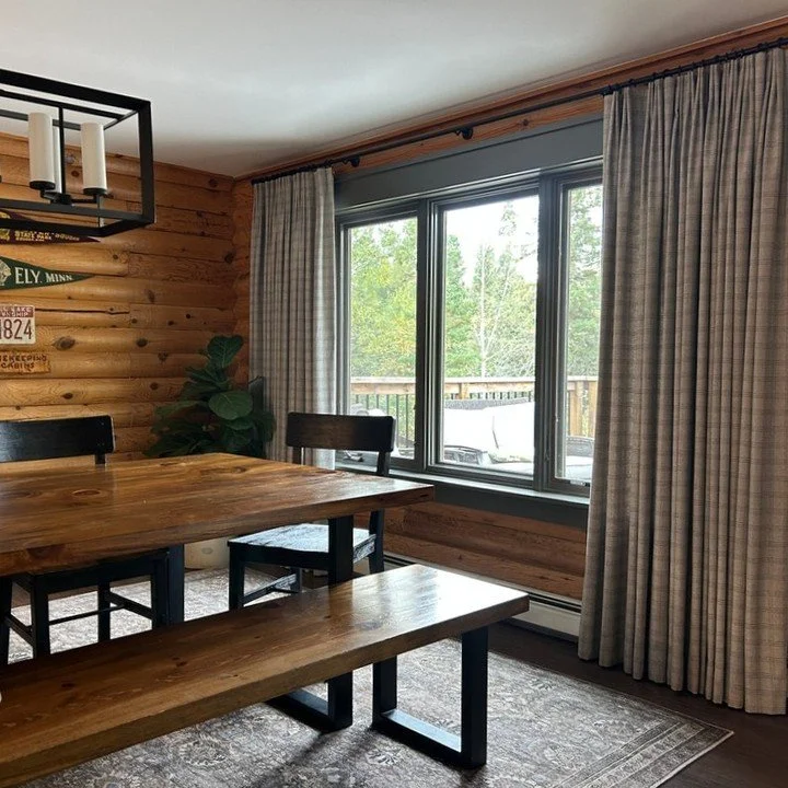 We're loving these custom draperies from a recent project in Ely, Minnesota. The soft plaid from @kravet1918 feels just right for the cozy cabin vibes our homeowner was going for. 

Did you know we do remote projects? Yep! We work nationwide, and pro