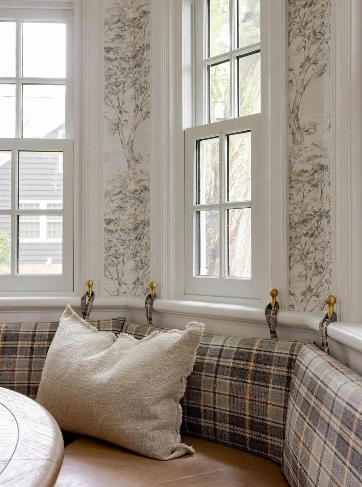 Elevated comfort, beautifully designed. ✨

A custom banquette by Union Place Interior Design, crafted to make every detail feel luxurious.

Thank you, @karicampbellinteriors , for including us in this beautiful space! 🤍

📸 Photo credit: Kari Campbe