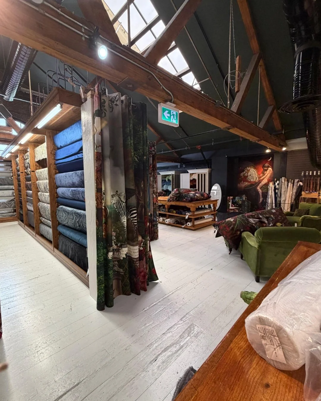 Inspiration FOUND! 👀 🗺️ ✨ On a recent trip to Victoria, BC Maud and Brian were delighted to discover the beautiful @chintzandcompany fabric shop. What a stunning place chock full of color, texture, and pattern!