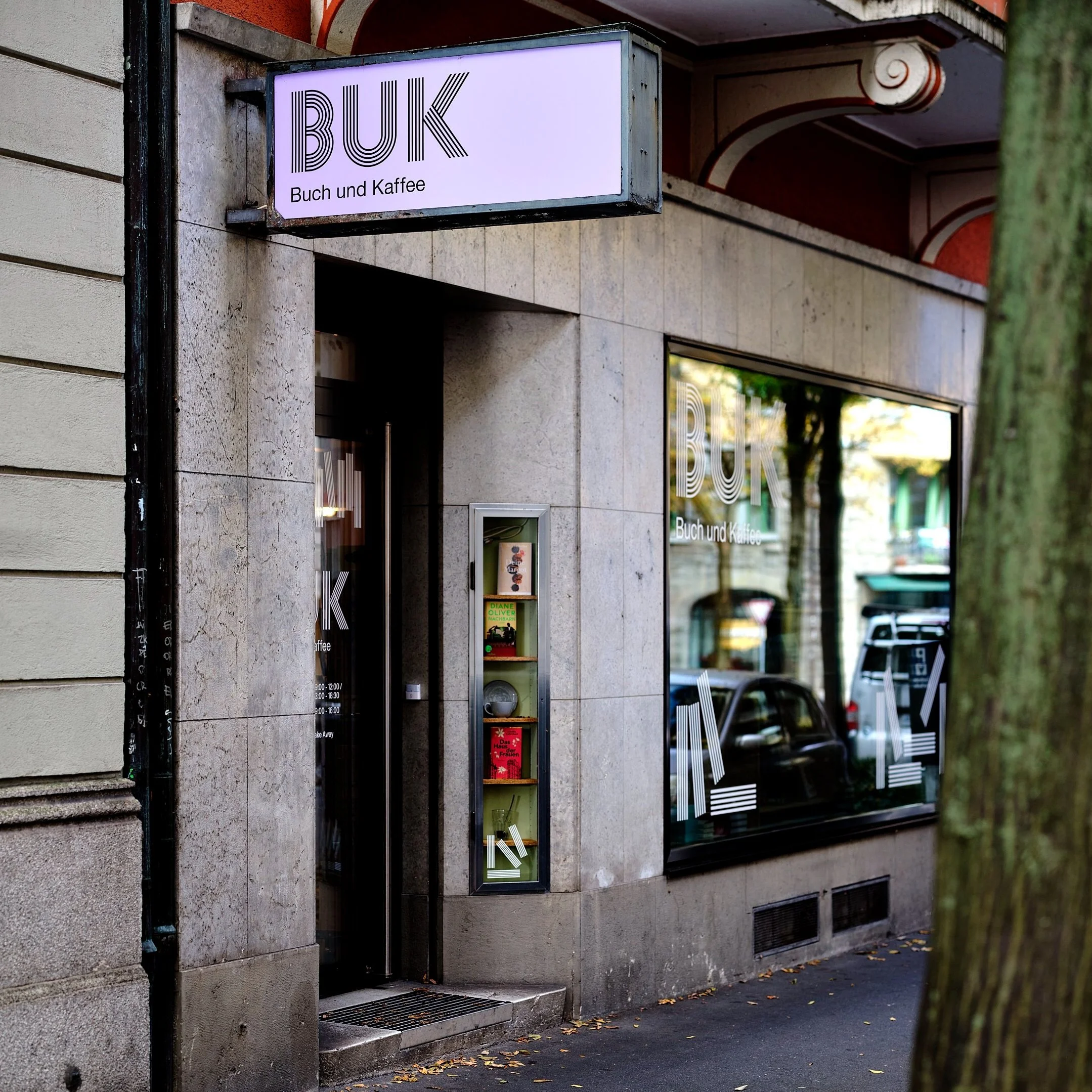 buk_retail_interior_okt24_hurrah_fotografie__DSF3184.jpg